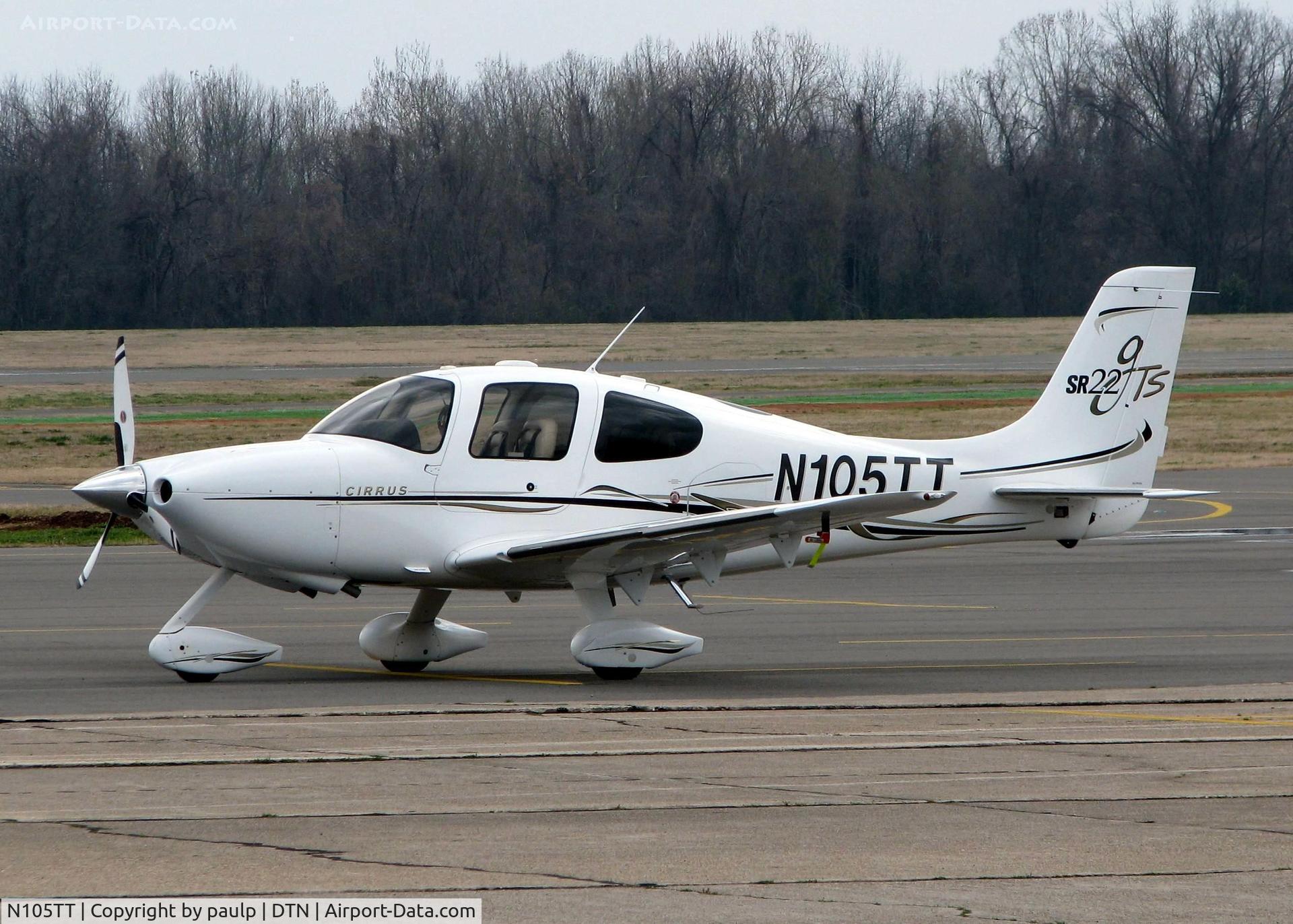 N105TT, 2006 Cirrus SR22 GTS C/N 1867, At Downtown Shreveport.