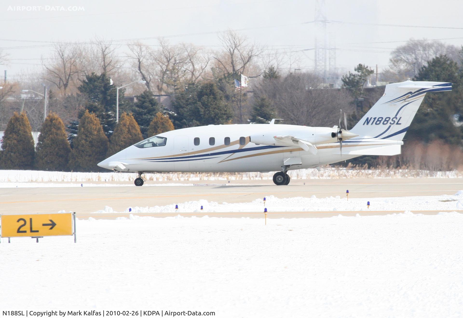 N188SL, 2008 Piaggio P-180 Avanti II C/N 1174, Avantair Piaggio P180 , N188SL landing with a strong crosswind 2L KDPA arriving from  KYNG.