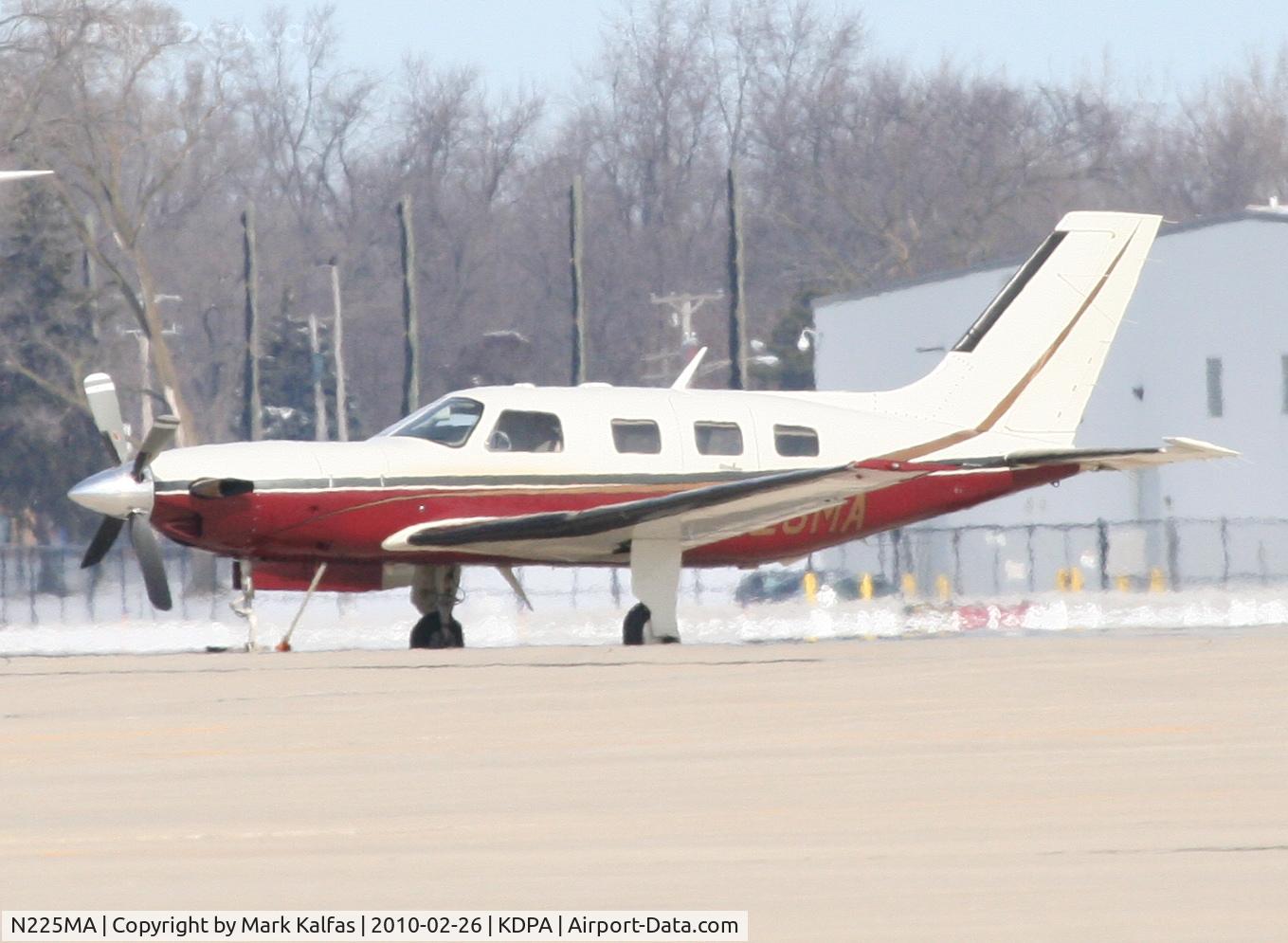 N225MA, 2001 Piper PA-46-500TP C/N 4697106, COPPERGATE LLC Piper Meridian, on the ramp KDPA.