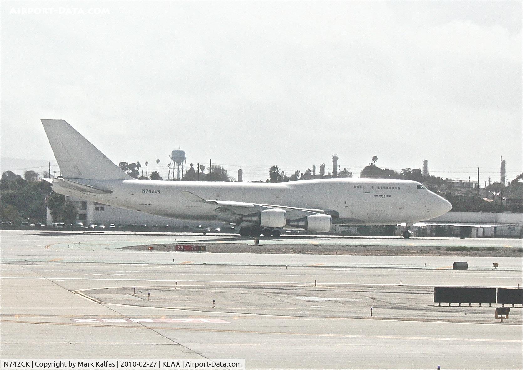 N742CK, 1990 Boeing 747-446 C/N 24424, Kalitta Boeing 747-446, N742CK arriving 25L KLAX.