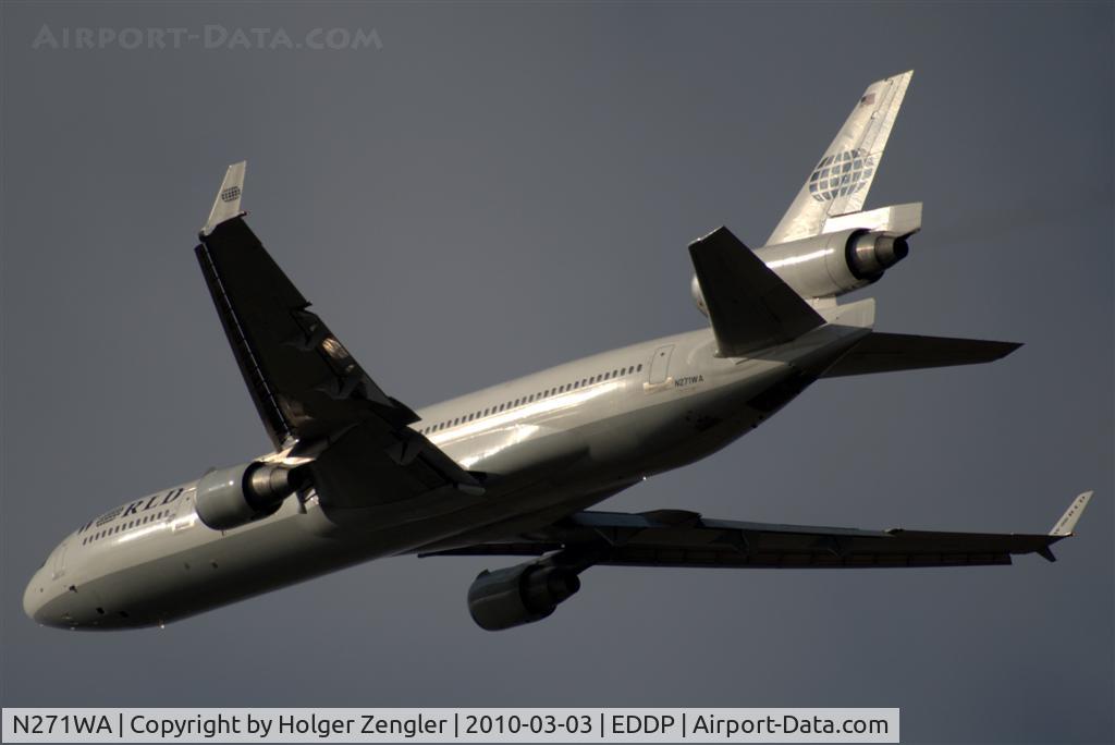 N271WA, 1992 McDonnell Douglas MD-11 C/N 48518, Glowing in sunshine