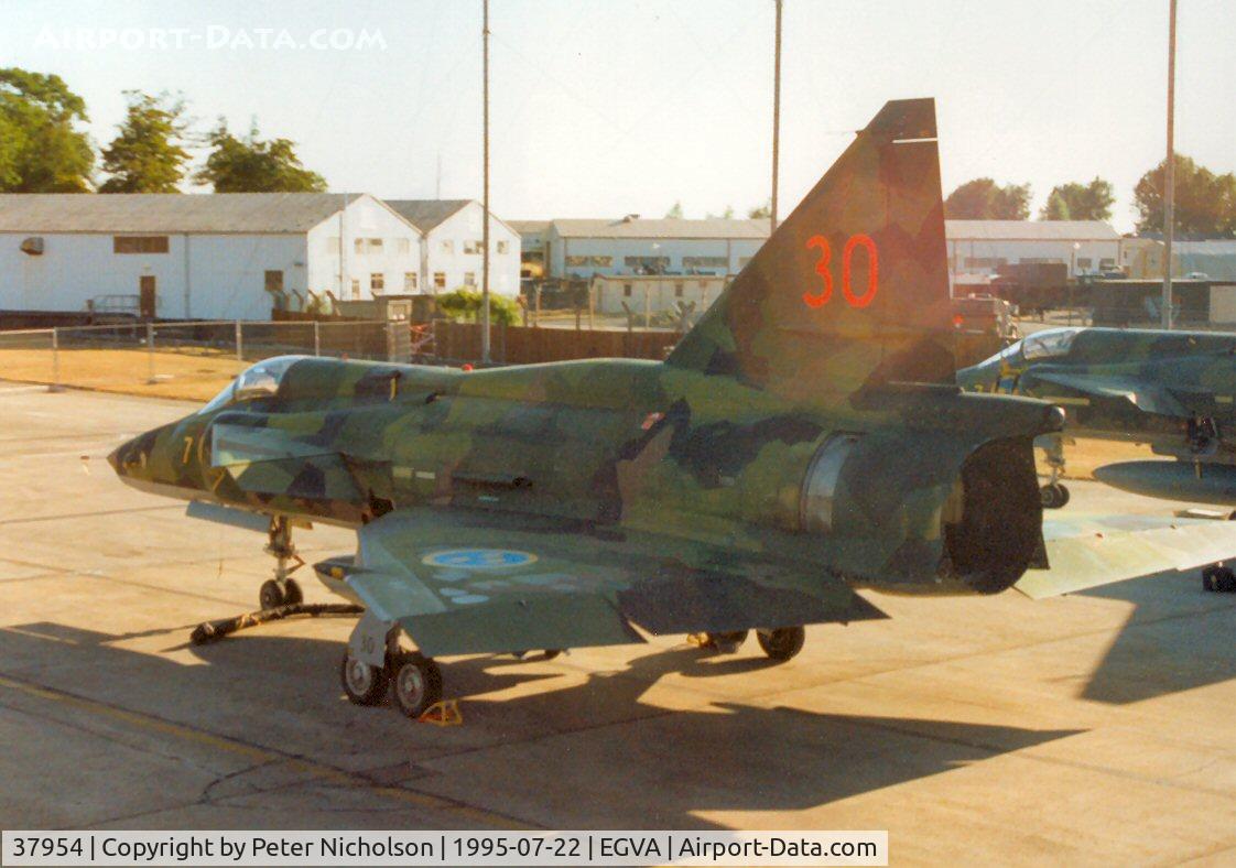 37954, Saab AJSF 37 Viggen C/N 37954, Another view of the SF-37 Viggen from F7 Wing of the Royal Swedish Air Force at the 1995 Intnl Air Tattoo at RAF Fairford.