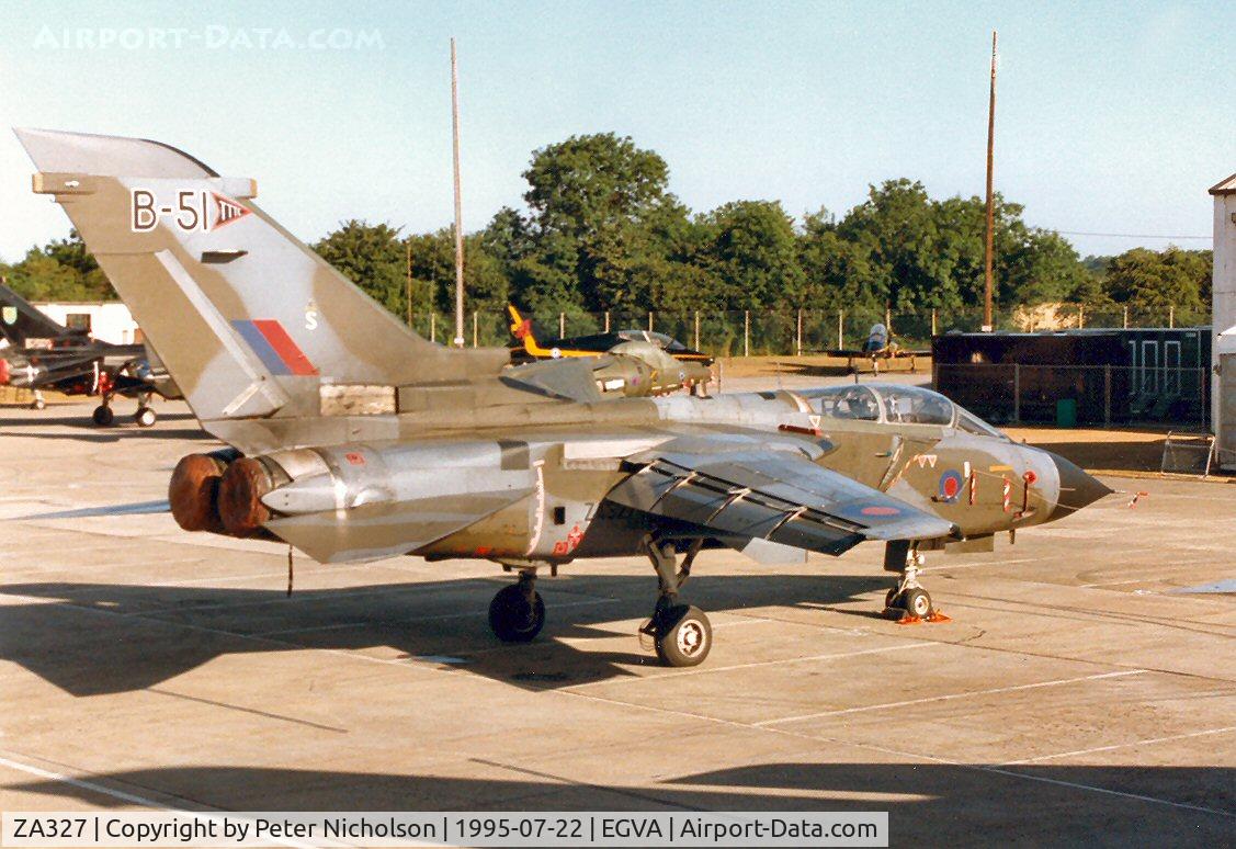 ZA327, 1980 Panavia Tornado GR.1 C/N 020/BS003/3009, Tornado GR.1 of the Tri-National Tornado Training Establishment - TTTE - at RAF Cottesmore on the flight-line at the 1995 Intnl Air Tattoo at RAF Fairford.