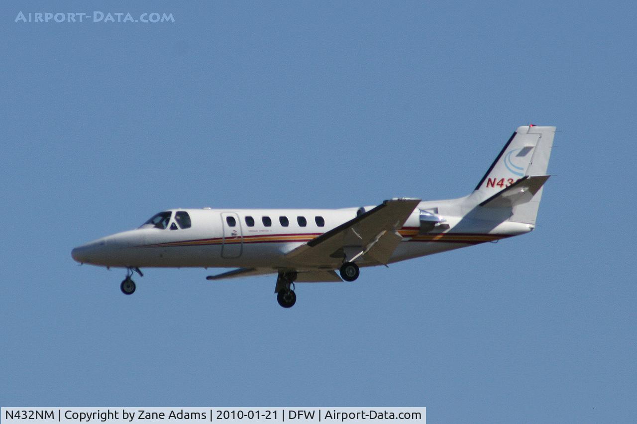 N432NM, Cessna 550 C/N 550-0078, Landing at DFW