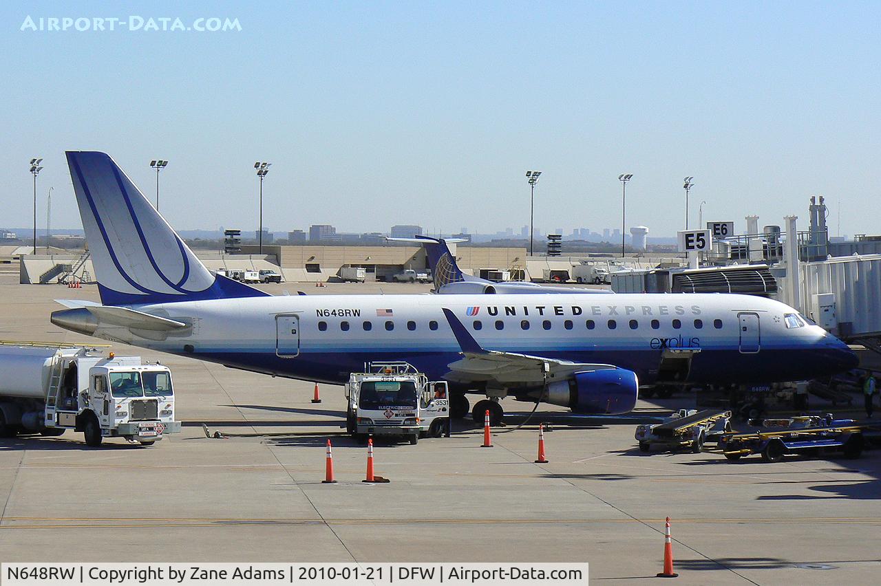 N648RW, 2005 Embraer 170SE (ERJ-170-100SE) C/N 17000068, United Express at DFW Airport
