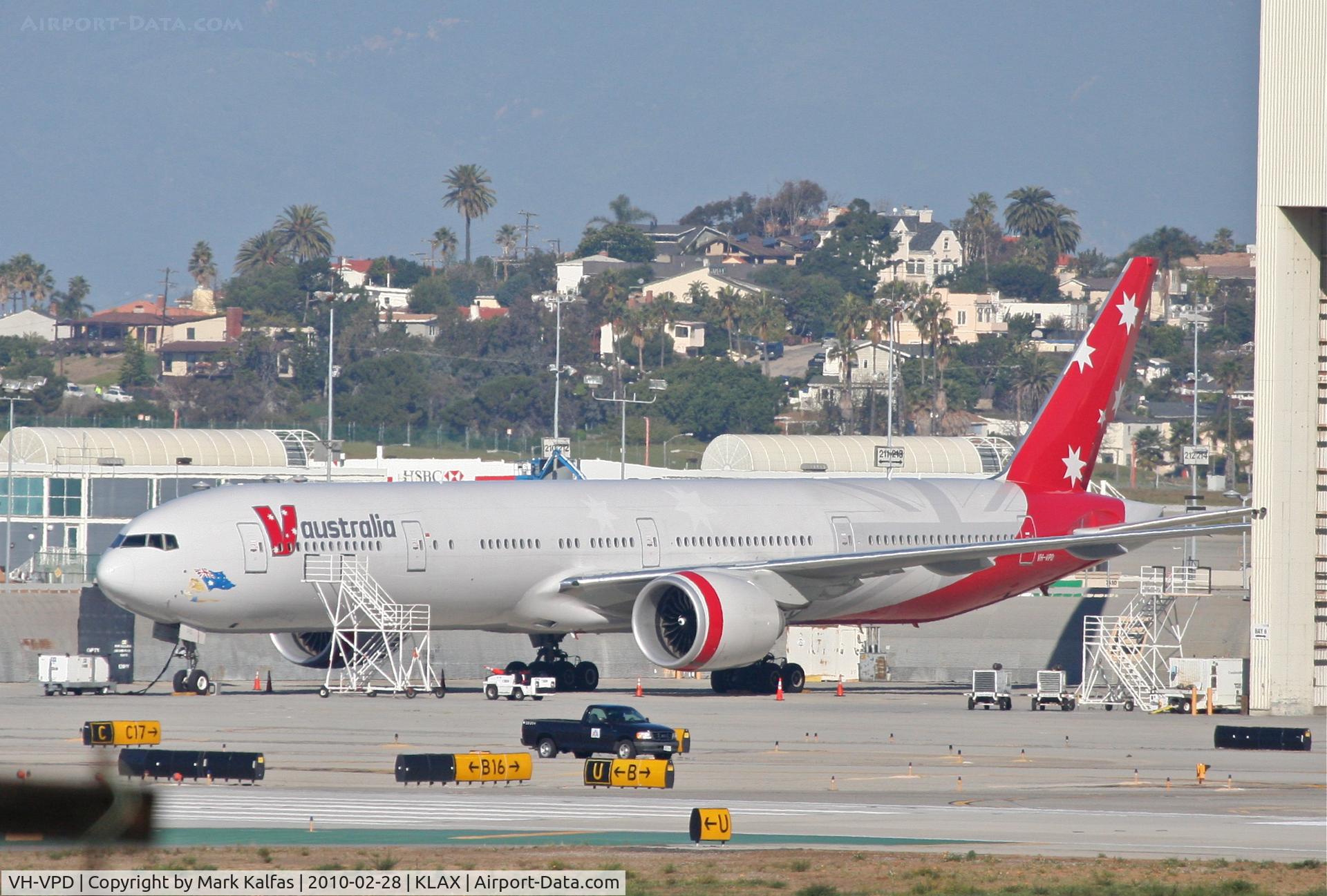 VH-VPD, 2009 Boeing 777-3ZG/ER C/N 37938, Vaustralia Boeing 777-3ZGER, at the maintenance ramp KLAX.
