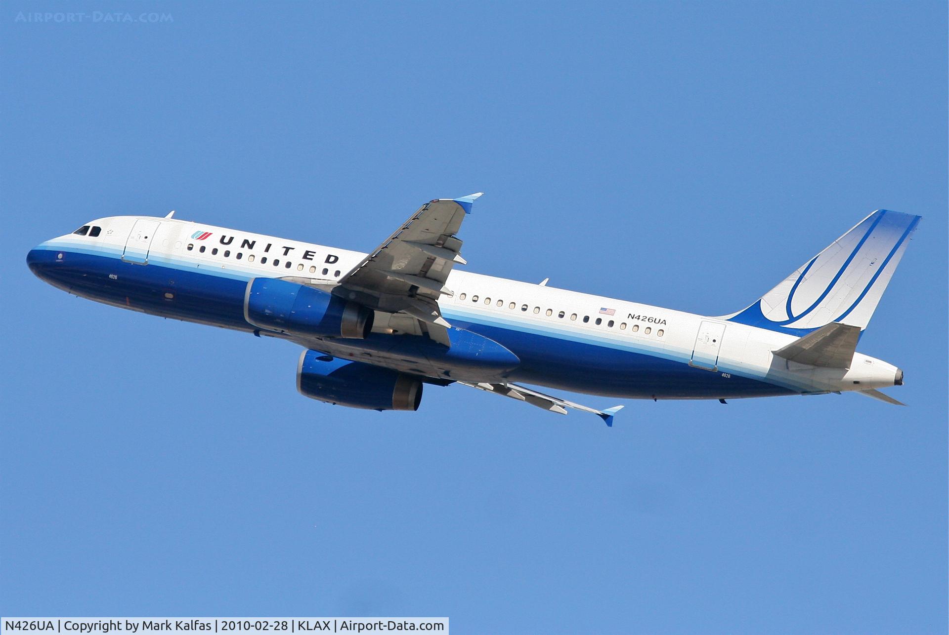 N426UA, 1995 Airbus A320-232 C/N 510, United Airlines Airbus A320-232, UAL946T 25R departure for KIAD.