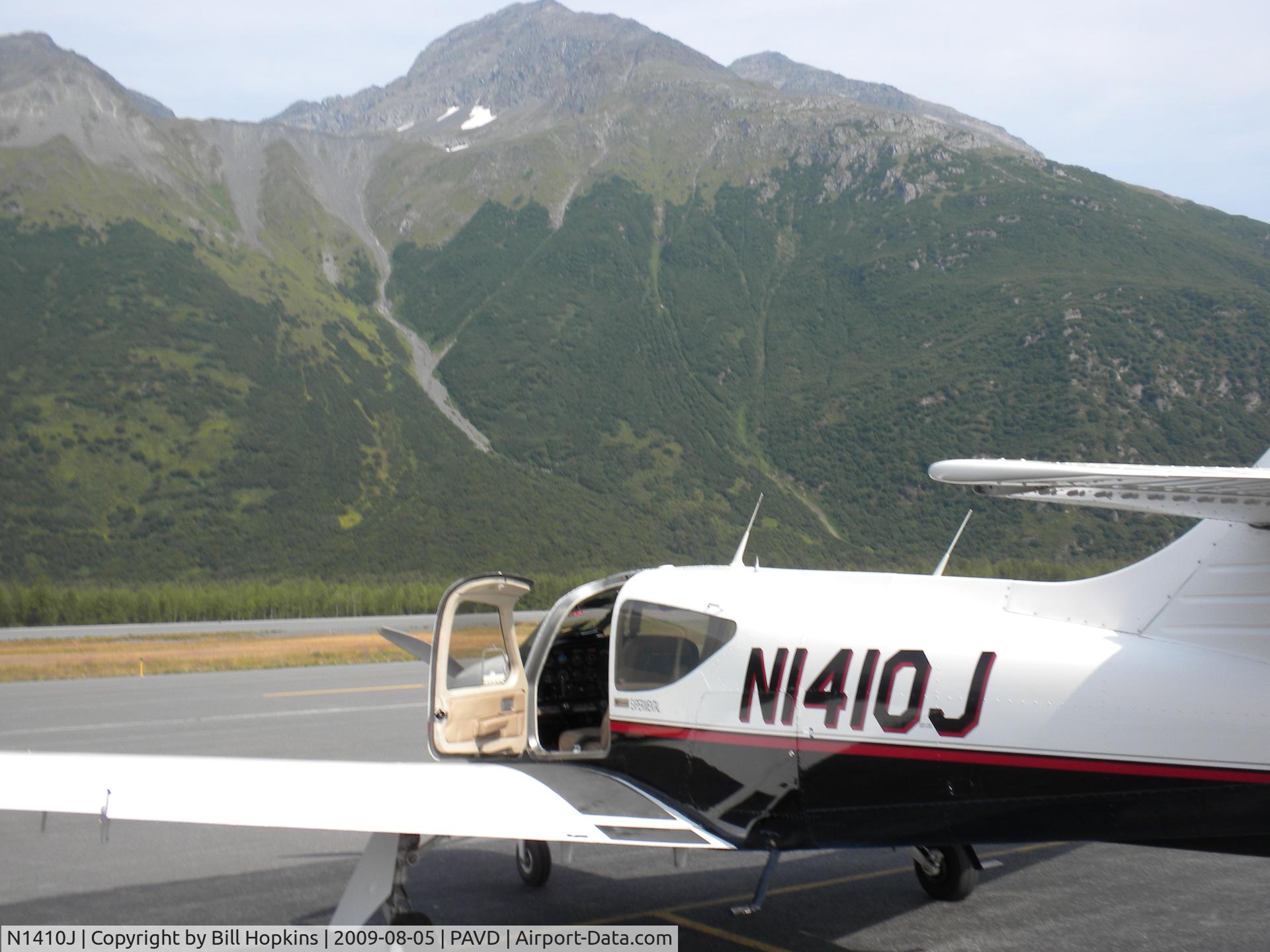 N1410J, 1975 Rockwell International 112A Commander C/N 410, Sitting at Valdez Airport