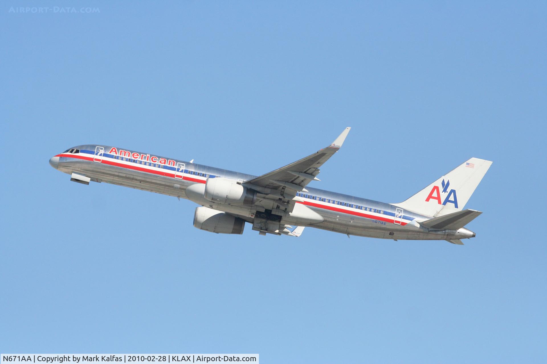 N671AA, 1992 Boeing 757-223 C/N 25336, American Airlines Boeing 757-223, AAL244 25R departure for KMCO.