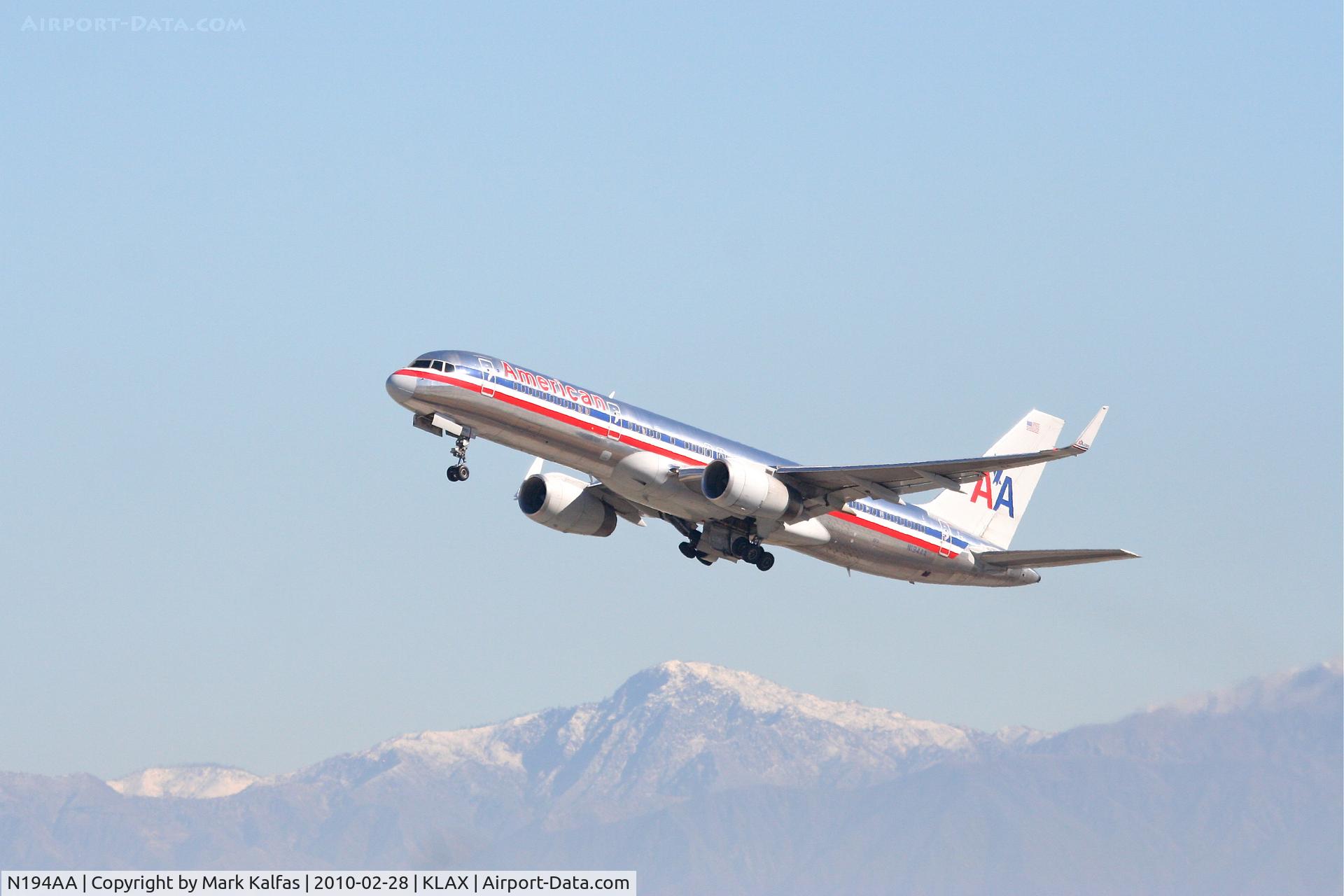 N194AA, 2001 Boeing 757-223 C/N 32388, American Airlines Boeing 757-223, AAL76 25R departure for KIAD.