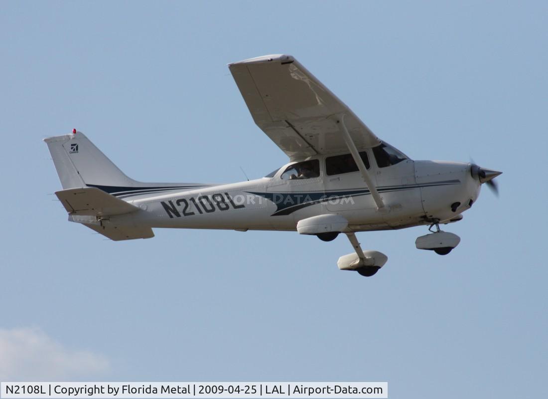 N2108L, 2004 Cessna 172S C/N 172S9605, Cessna 172S