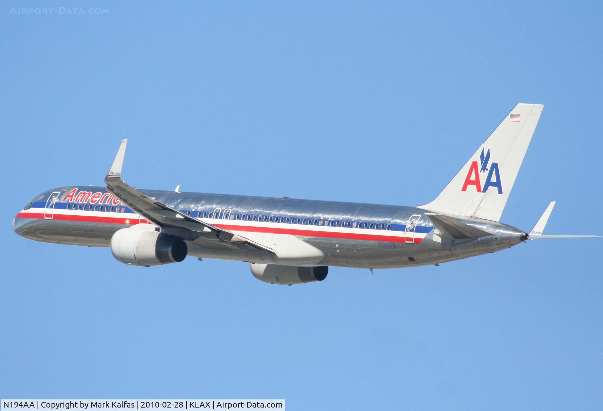 N194AA, 2001 Boeing 757-223 C/N 32388, American Airlines Boeing 757-223, AAL76 25R departure for KIAD.