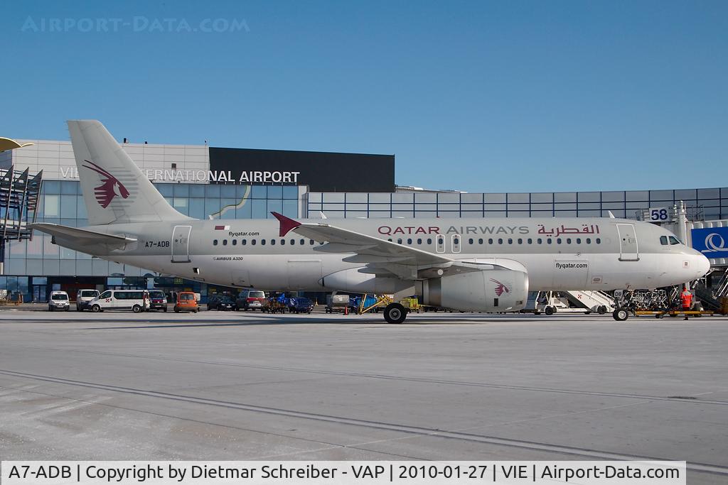 A7-ADB, 2001 Airbus A320-232 C/N 1648, Qatar Airways Airbus 320