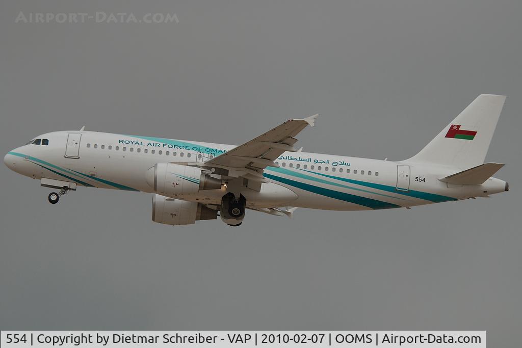 554, 2008 Airbus ACJ320 (A320-214/CJ) C/N 3723, Oman Air Force Airbus 320