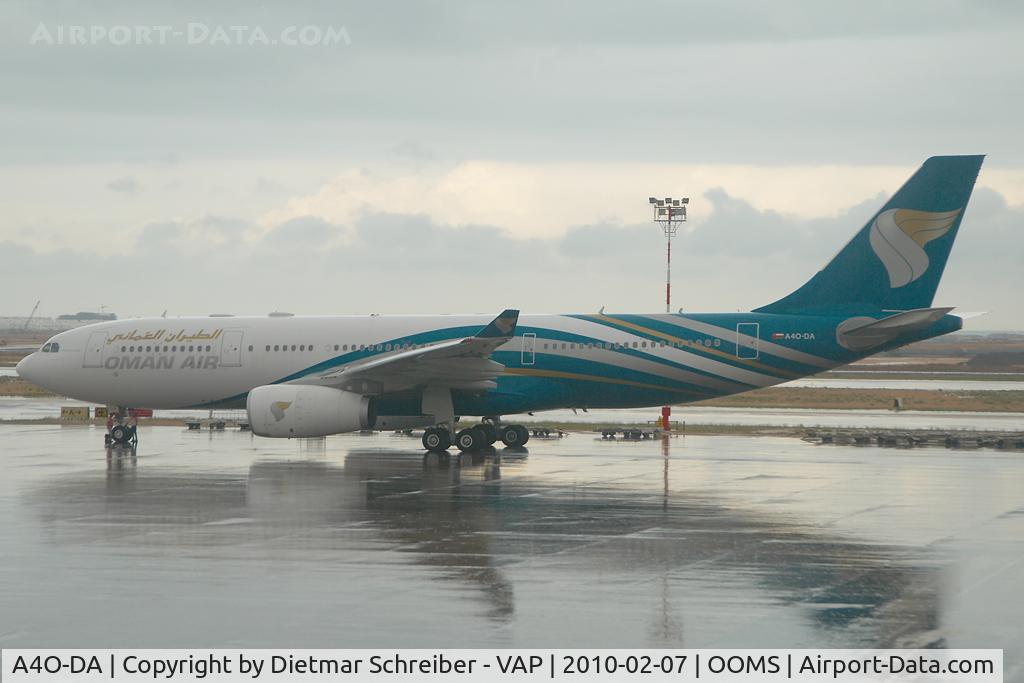 A4O-DA, 2009 Airbus A330-243 C/N 1038, Oman Air Airbus 330-200
