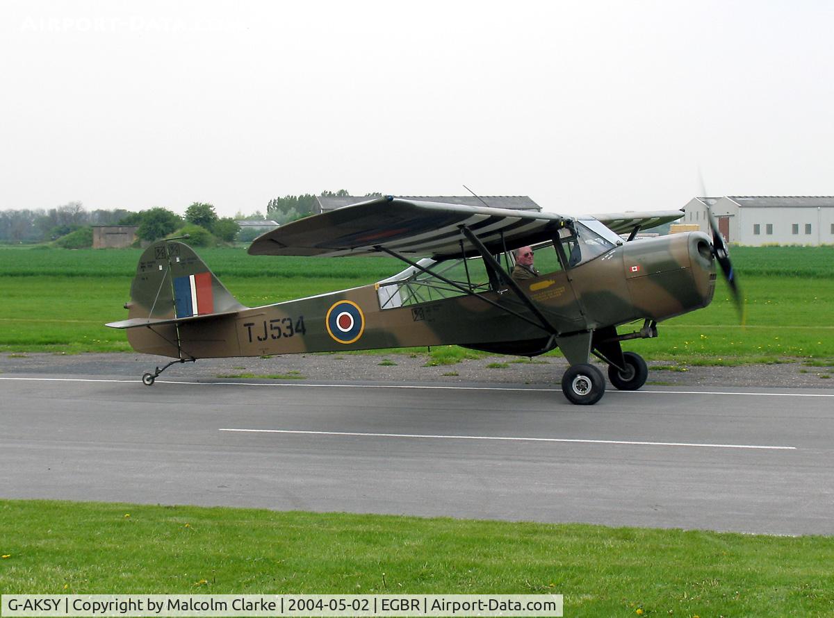 G-AKSY, 1944 Taylorcraft J Auster 5 C/N 1567, Taylorcraft J Auster Mk5 at Breighton's 2004 Spring Fly-in.