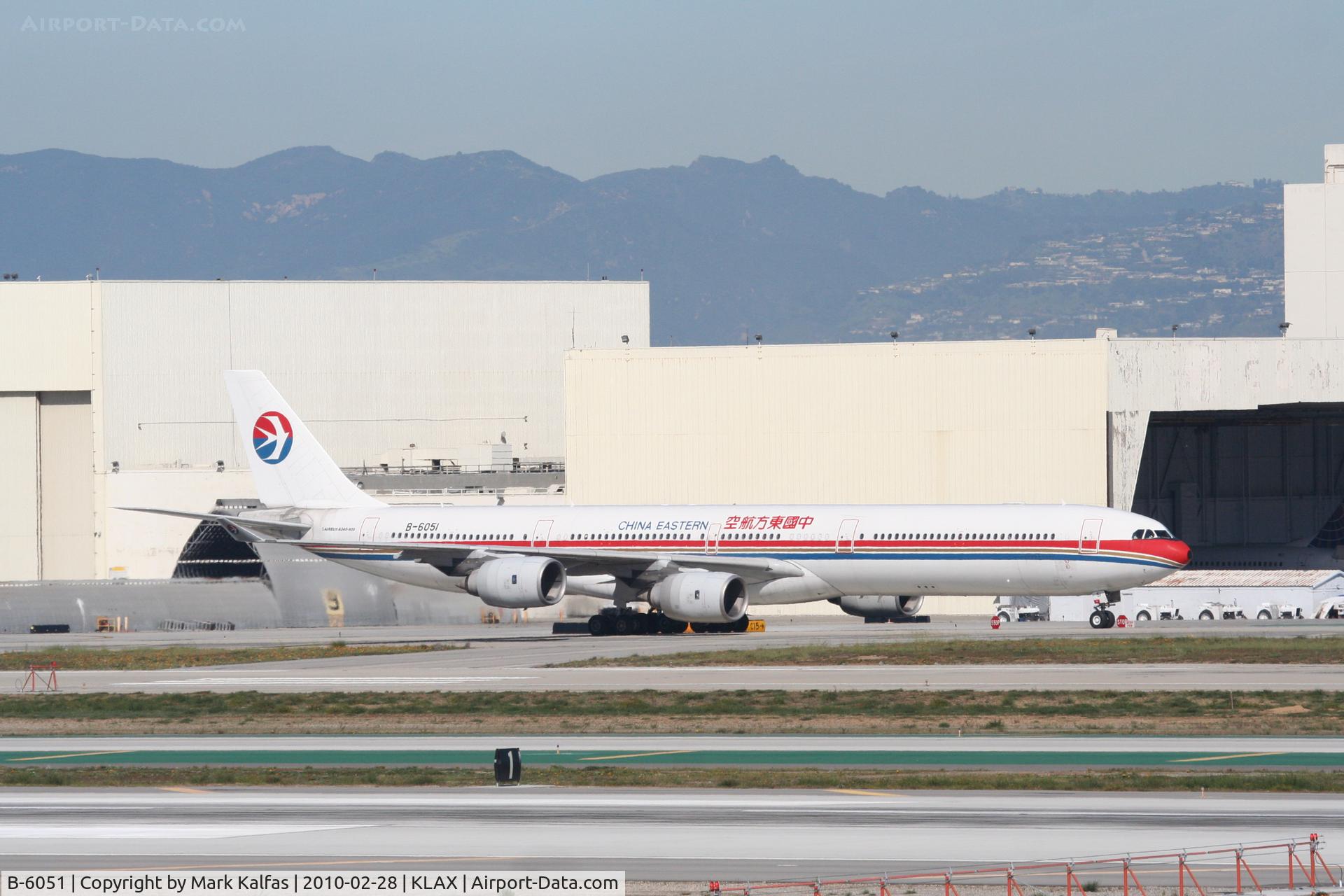 B-6051, 2003 Airbus A340-642 C/N 488, China Eastern Airbus A340-642, B-6051 taxiway Bravo KLAX.