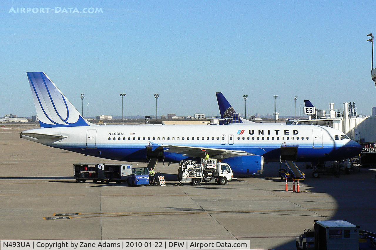 N493UA, 2002 Airbus A320-232 C/N 1821, United Airlines at DFW Airport