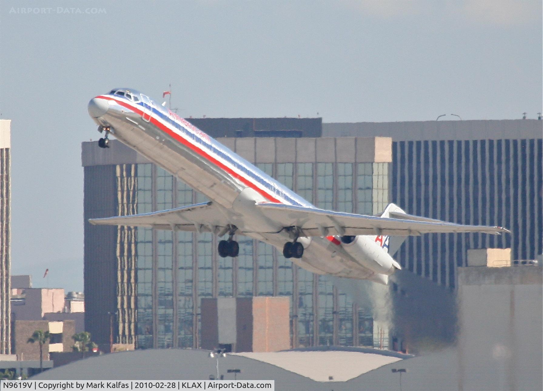 N9619V, 1997 McDonnell Douglas MD-83 (DC-9-83) C/N 53566, American Airlines Mcdonnell Douglas DC-9-83(MD-83), AAL237 25R departure for MMSD (Los Cabos).