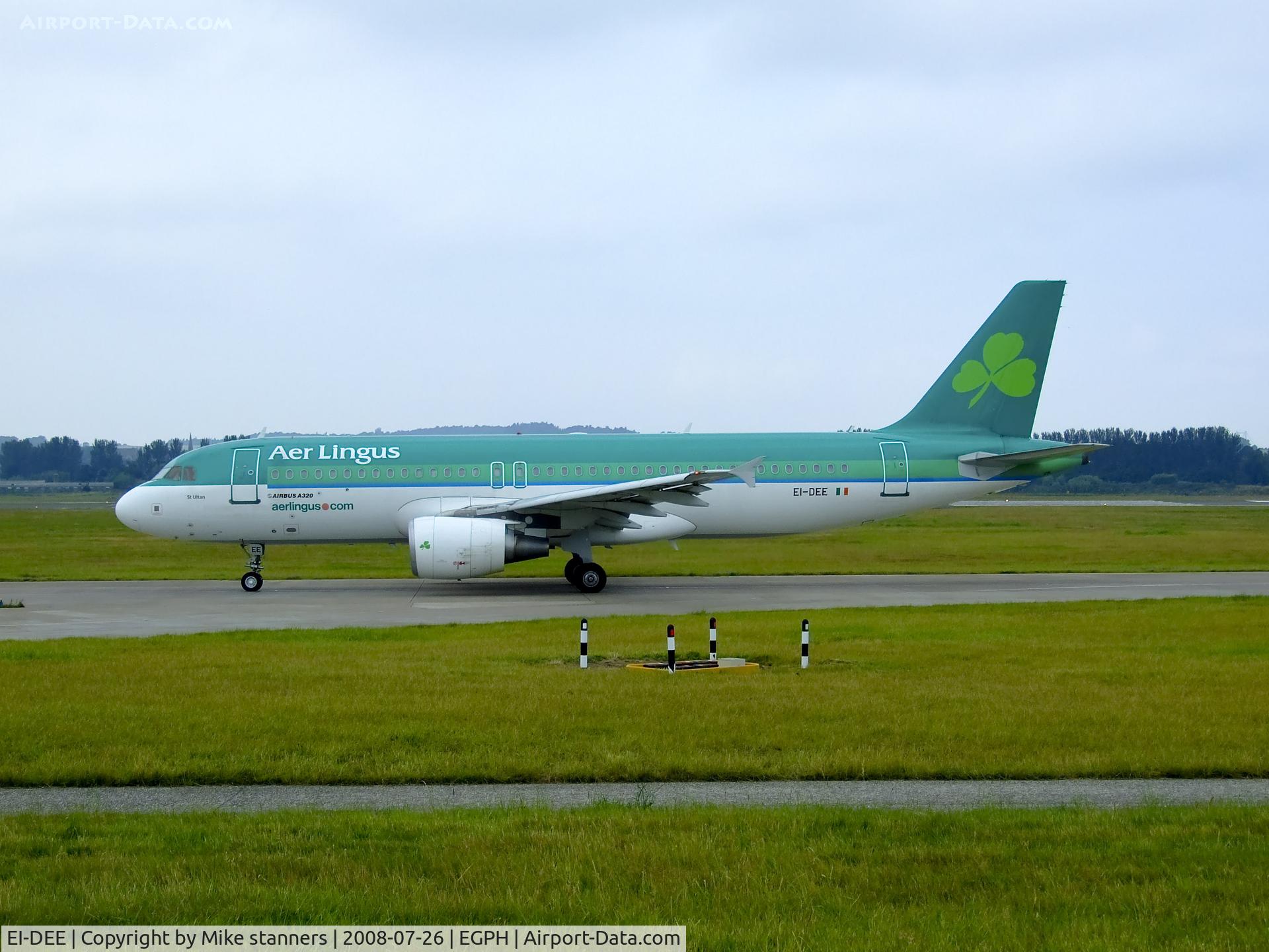 EI-DEE, 2004 Airbus A320-214 C/N 2250, Aer lingus A320 Taxiing to runway 06 for departure to DUB