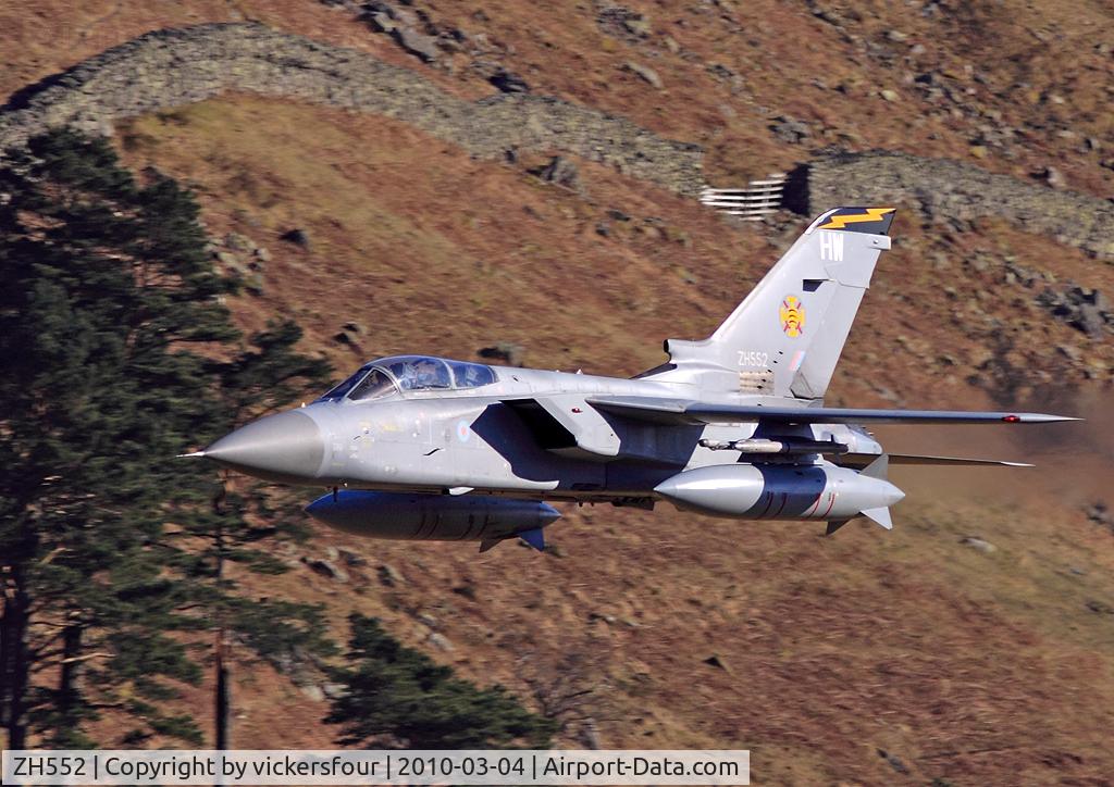 ZH552, Panavia Tornado F.3 C/N 922/AT044/3463, Royal Air Force Tornado F3 (c/n AT044). Operated by 111 Squadron, coded 'HW'. Dunmail Raise, Cumbria.