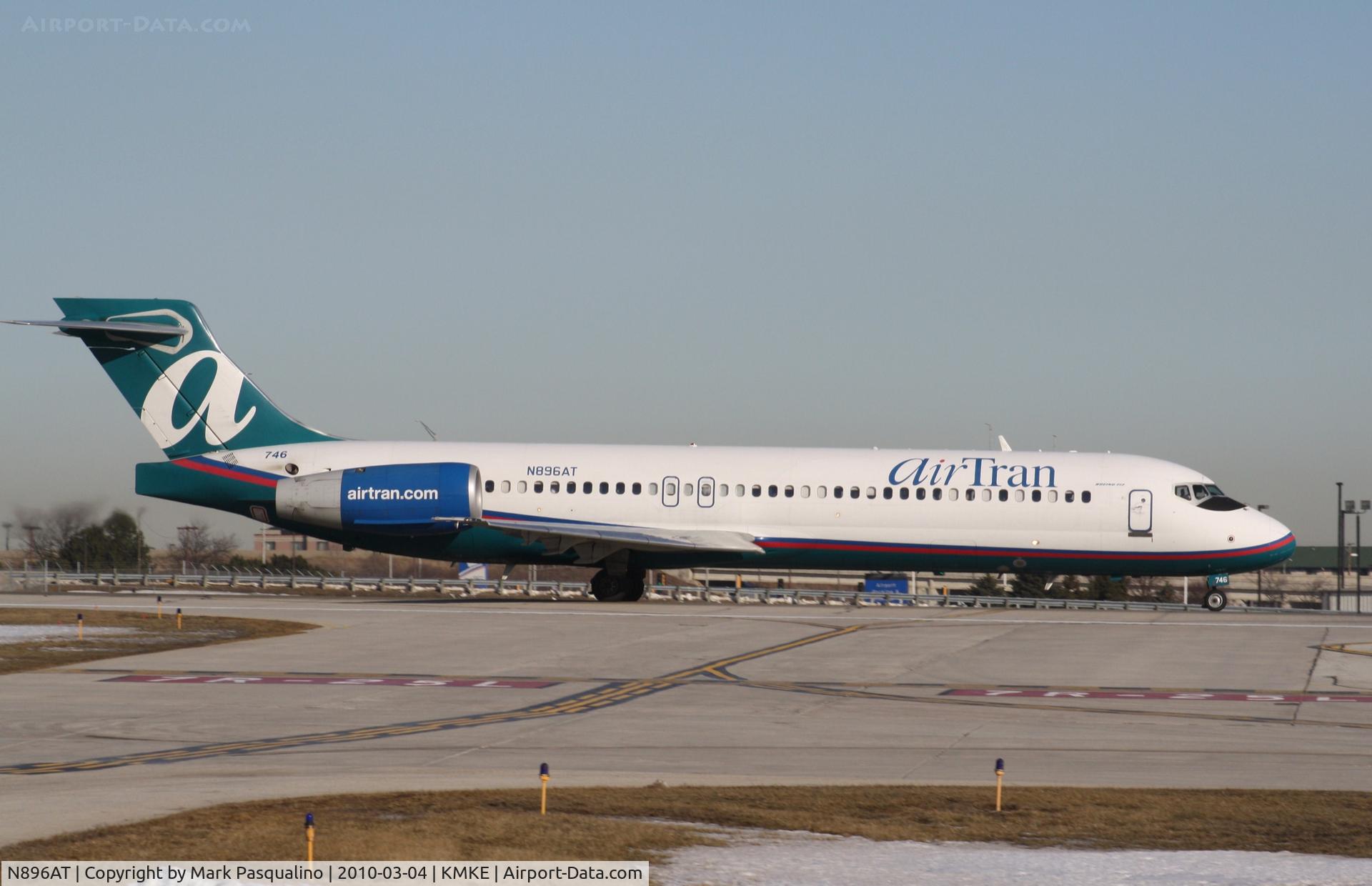 N896AT, 2005 Boeing 717-200 C/N 55048, Boeing 717-200