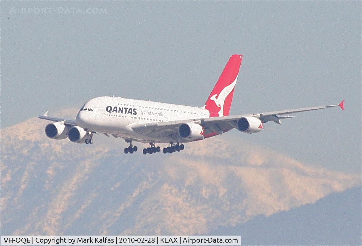 VH-OQF, 2009 Airbus A380-842 C/N 029, Qantas Airbus A380-842, VH-OQE 24R approach KLAX.