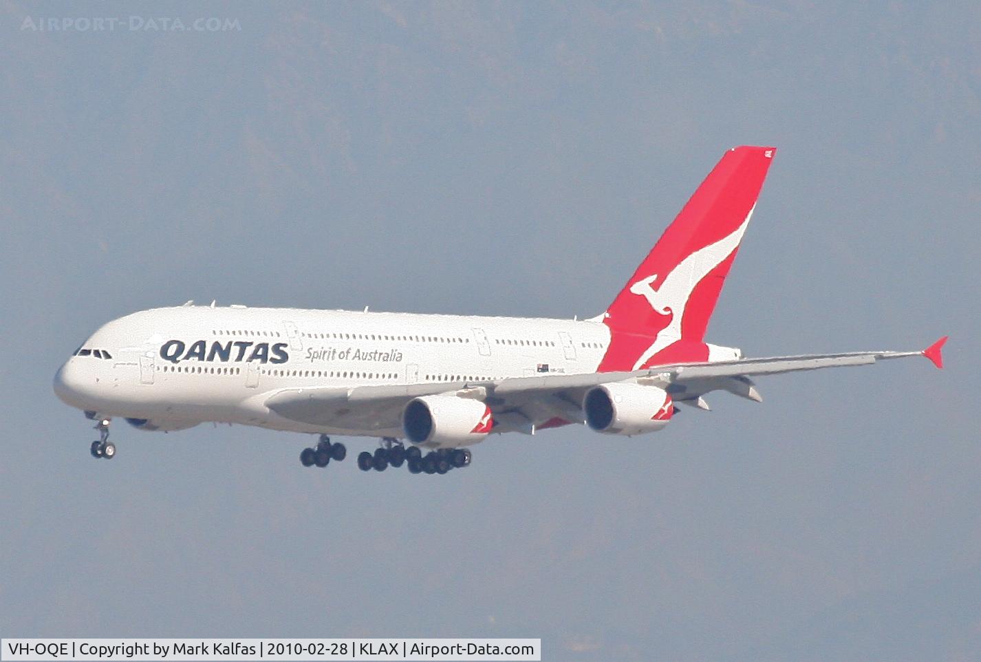 VH-OQE, 2009 Airbus A380-842 C/N 027, Qantas Airbus A380-842, VH-OQE 24R approach KLAX.