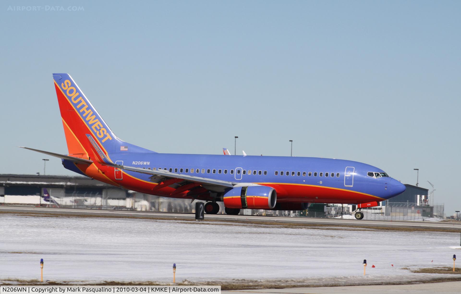 N206WN, 2005 Boeing 737-7H4 C/N 34011, Boeing 737-700
