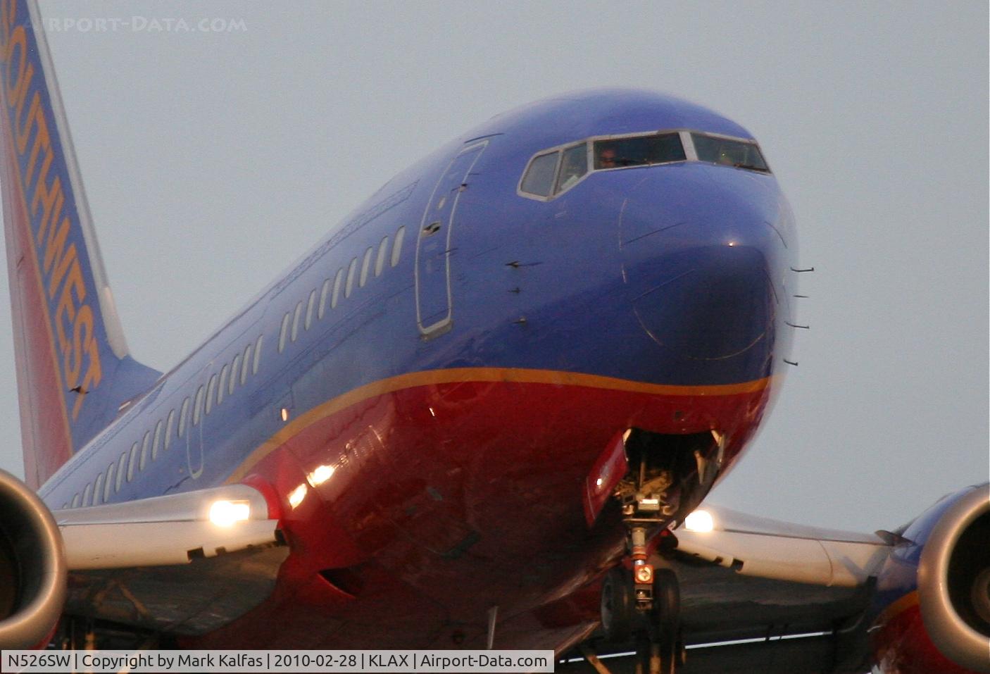 N526SW, 1992 Boeing 737-5H4 C/N 26568, Southwest Airlines Boeing 737-3H4, SWA421 from KLAS, 24R approach KLAX.