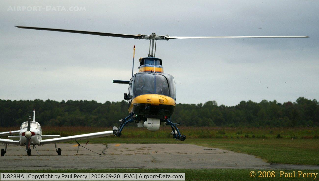 N828HA, 1980 Bell 206B JetRanger C/N 3183, Hovering at the home-drome