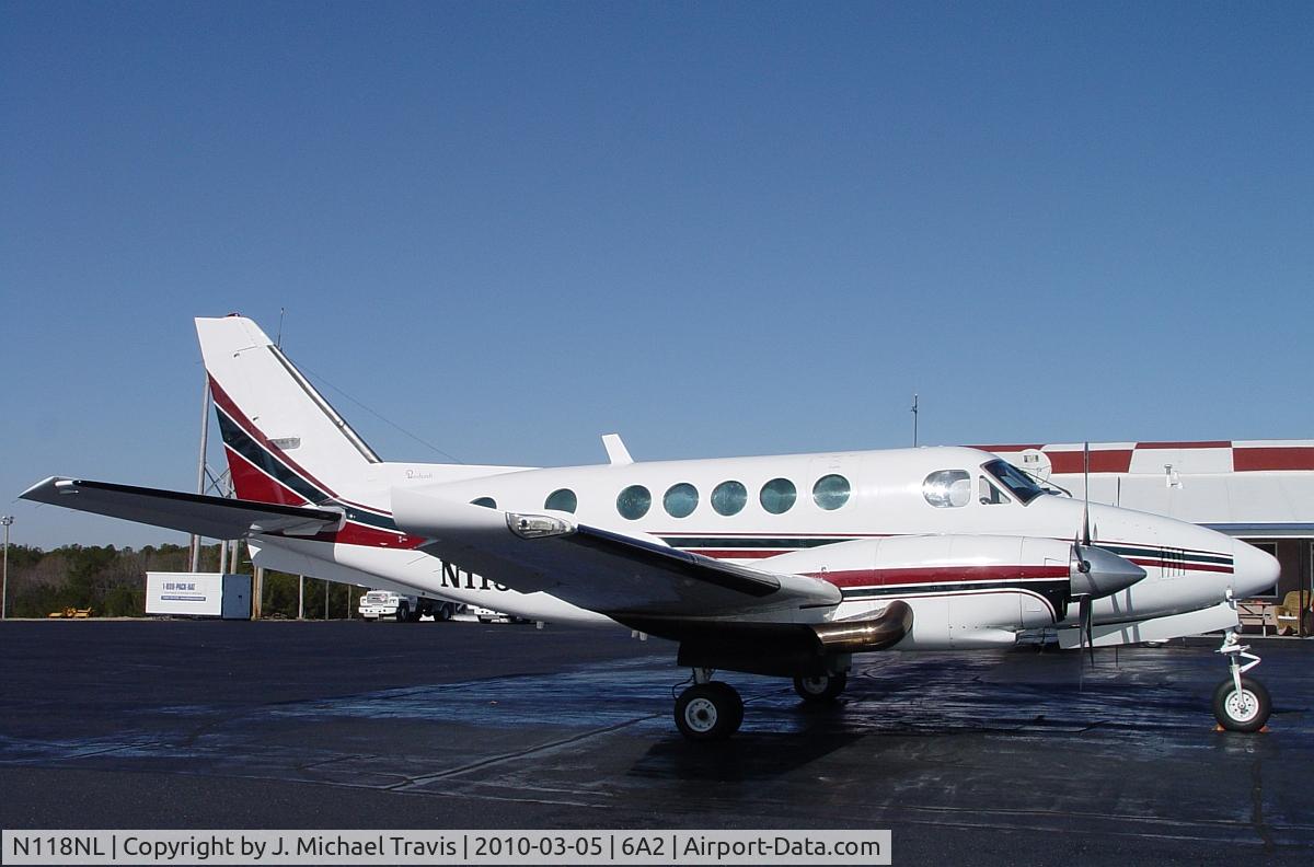 N118NL, 1981 Beech B100 King Air C/N BE-111, Parked on ramp at 6A2