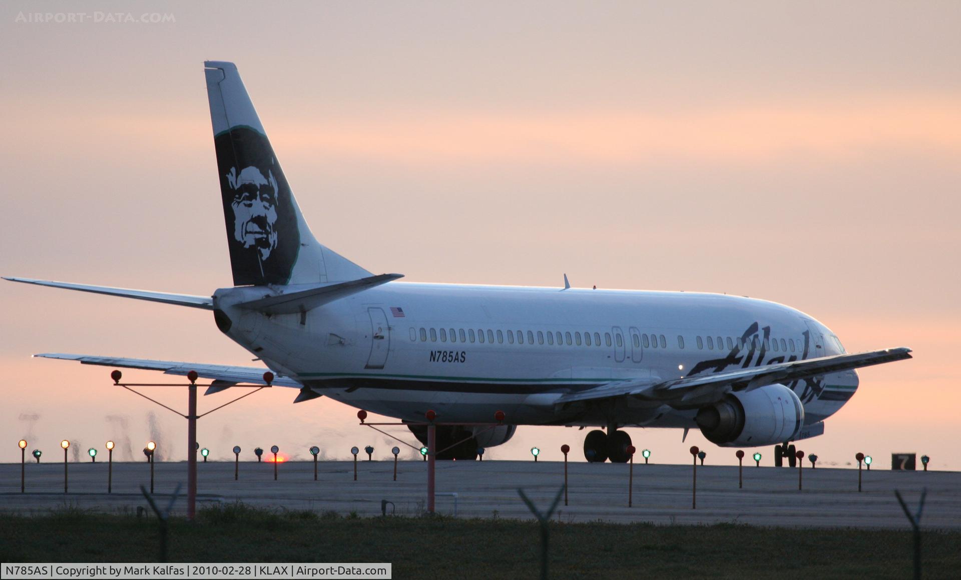 N785AS, 1997 Boeing 737-4Q8 C/N 27628, Alaska Airlines Boeing 737-4Q8, ASA457 to KSEA, 24L departure KLAX.
