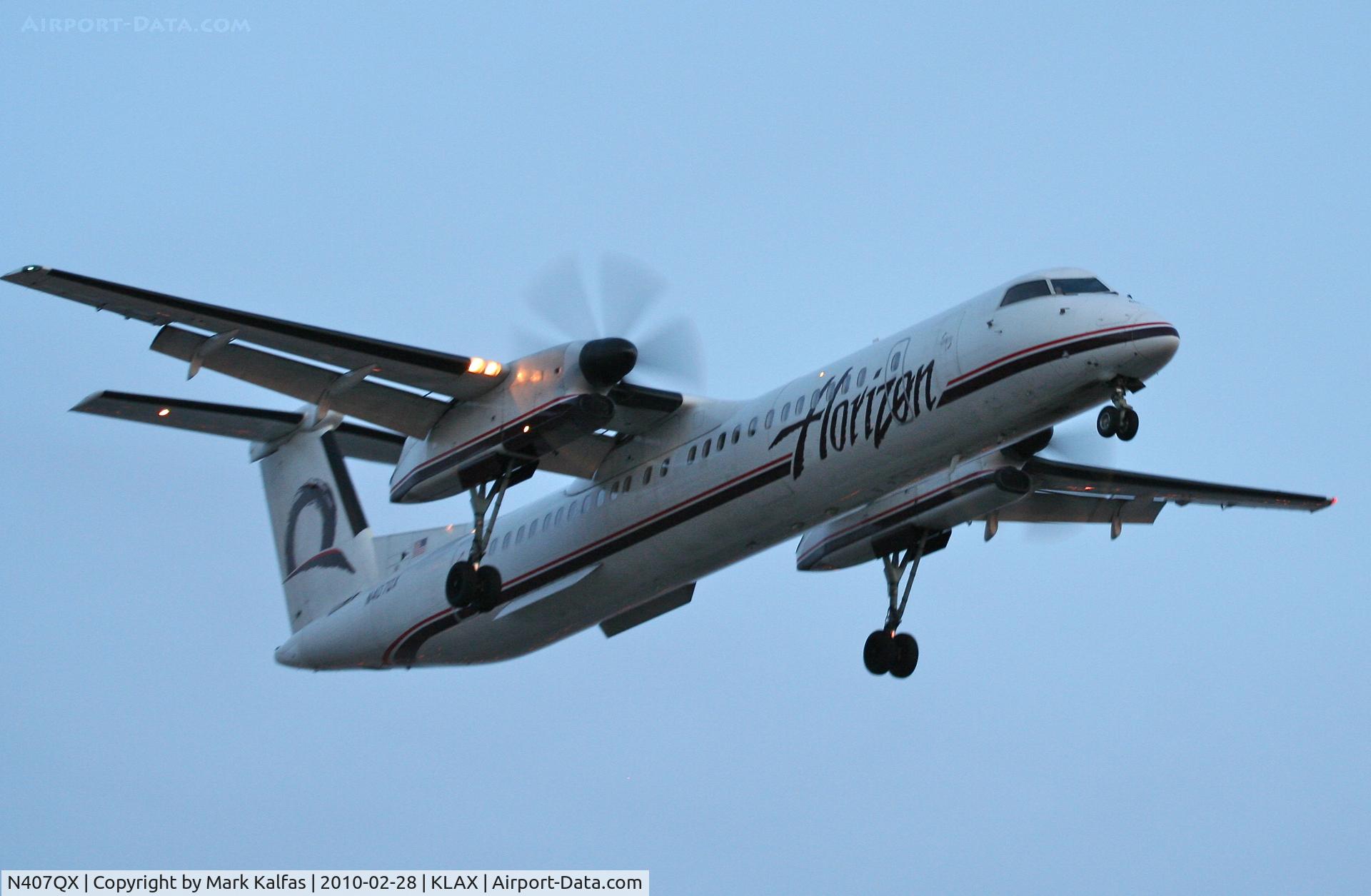 N407QX, 2001 Bombardier DHC-8-402 Dash 8 C/N 4049, Horizon Airlines Bombardier DHC-8-402, QXE475 arriving from KSTS, 24R KLAX.