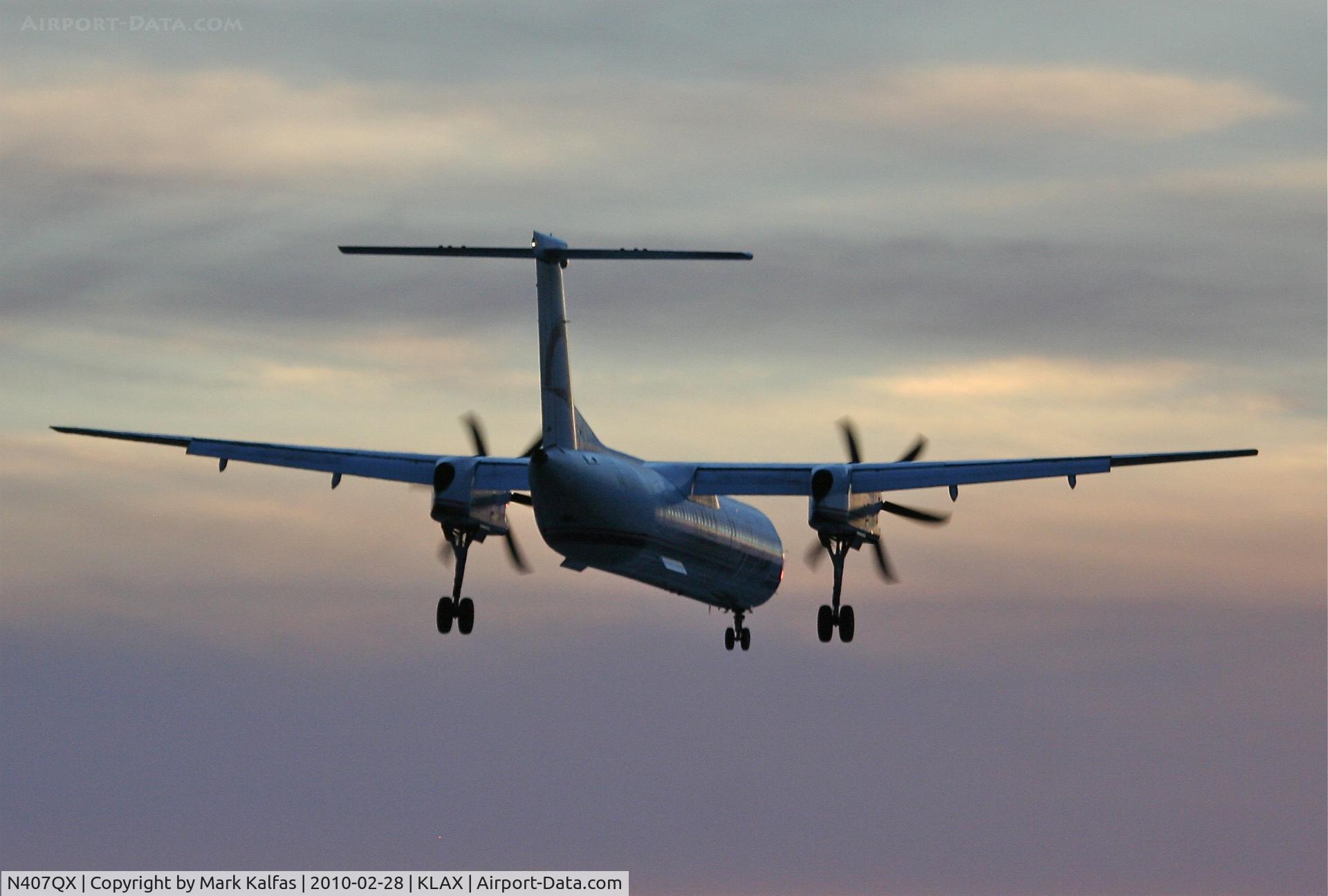 N407QX, 2001 Bombardier DHC-8-402 Dash 8 C/N 4049, Horizon Airlines Bombardier DHC-8-402, QXE475 arriving from KSTS, 24R KLAX.