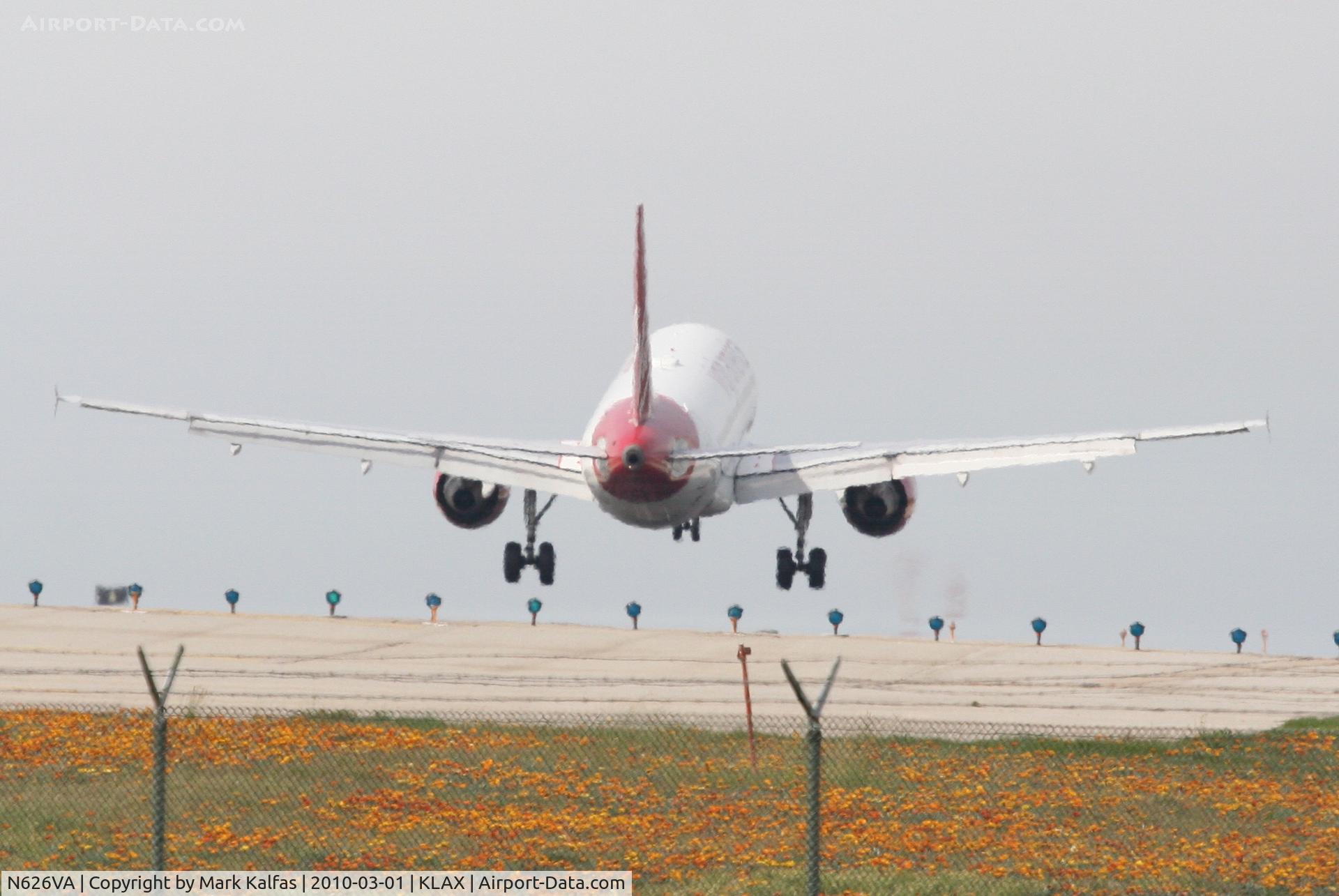 N626VA, 2006 Airbus A320-214 C/N 2830, Virgin America Airbus A320-214, VRD403 arriving from KJFK 24R KLAX.
