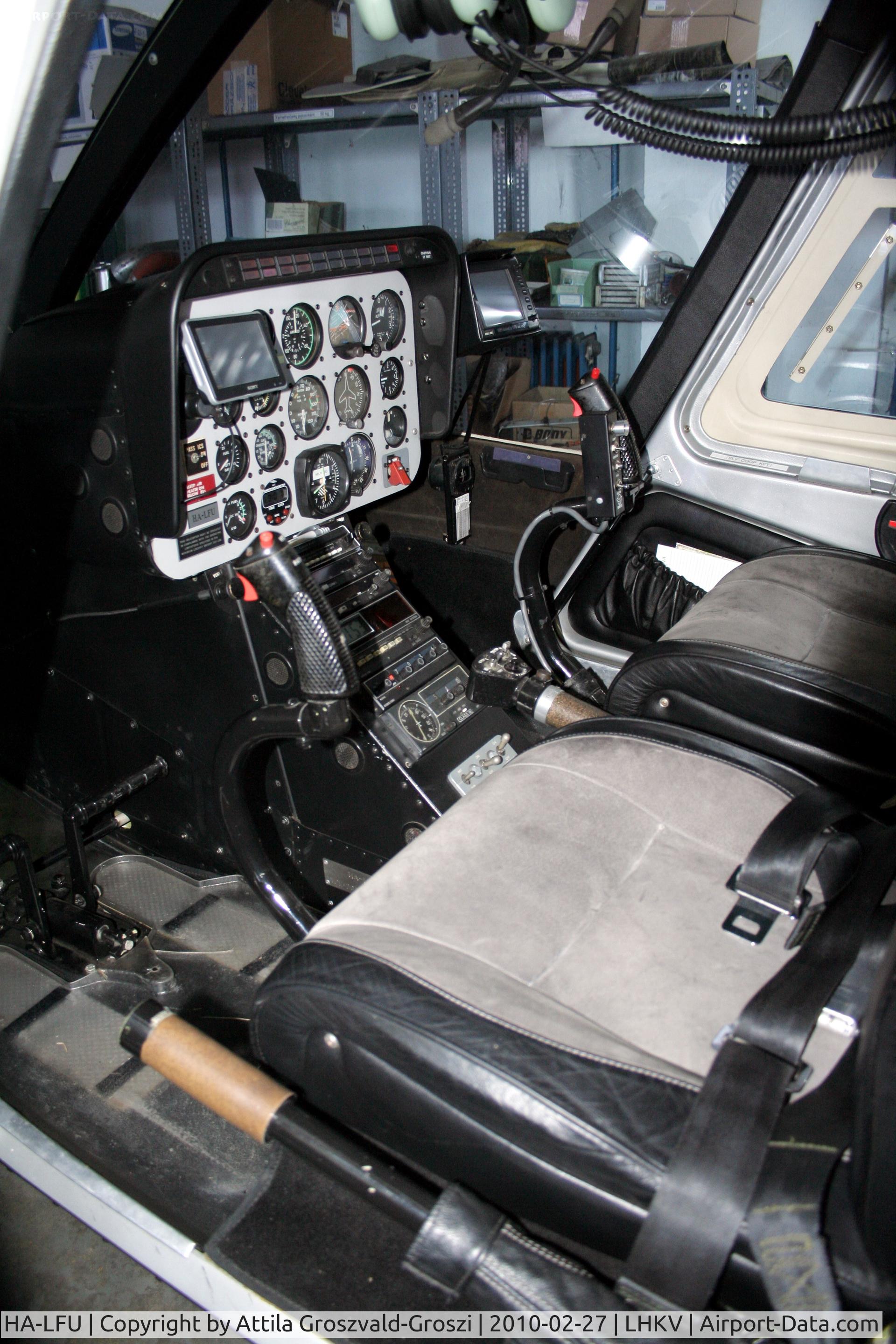 HA-LFU, 1978 Bell 206B JetRanger III C/N 2512, Hungary-Kaposújlak airport hangar - Cocpit