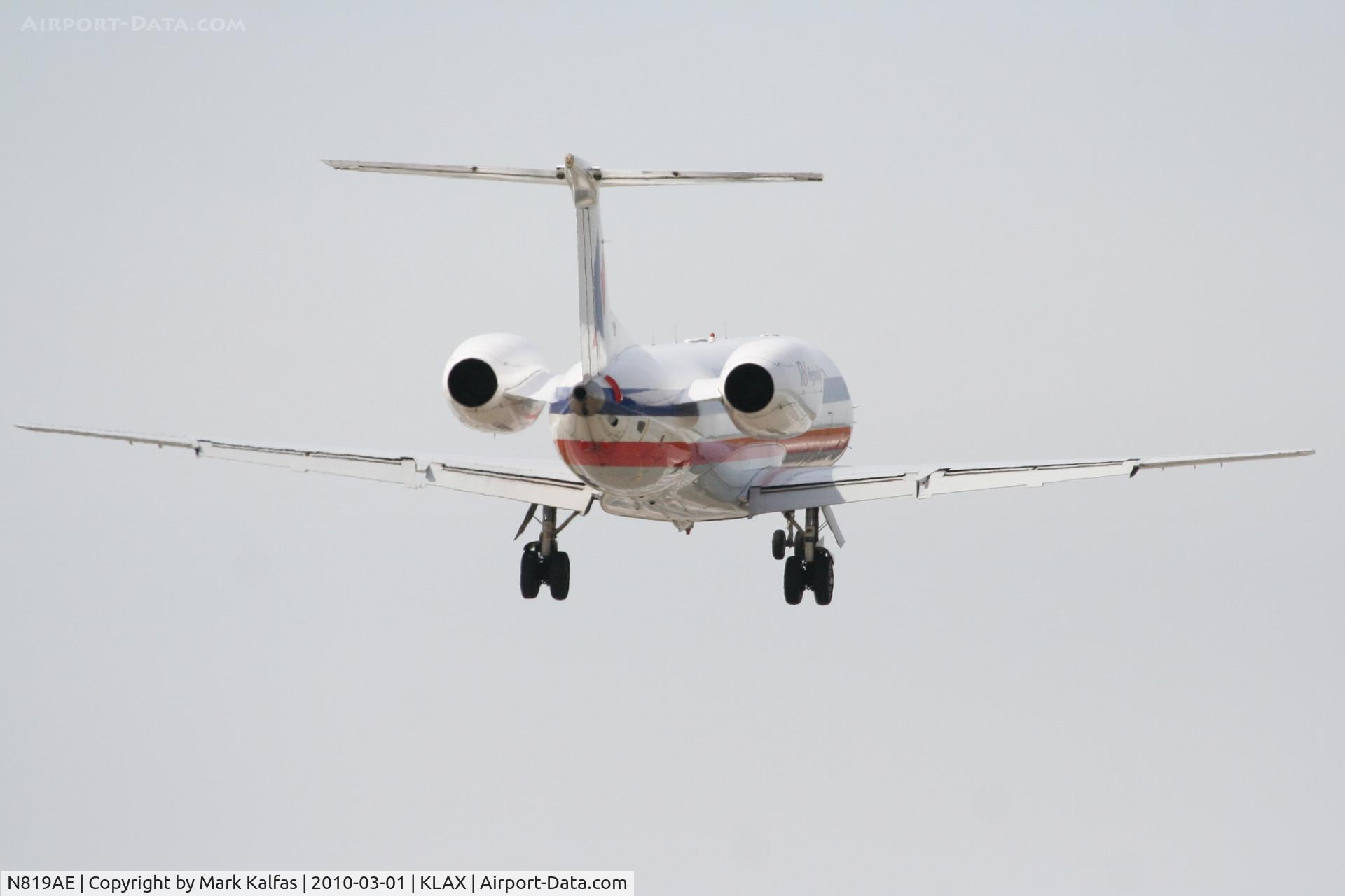 N819AE, 2002 Embraer ERJ-140LR (EMB-135KL) C/N 145566, American Eagle Embraer EMB-135KL, EGF3057 arriving from KFAT 24R KLAX.