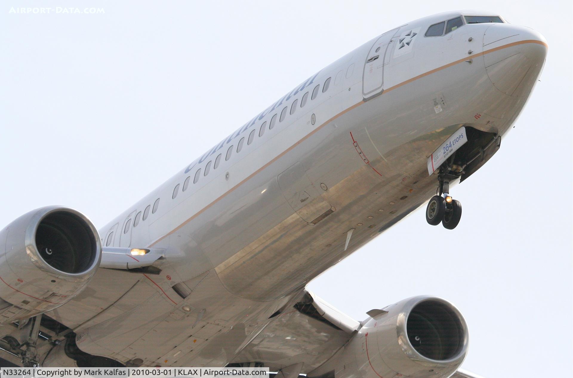 N33264, 2001 Boeing 737-824 C/N 31584, Continental Airlines Boeing 737-824, COA1402 arriving from KEWR 24R KLAX.