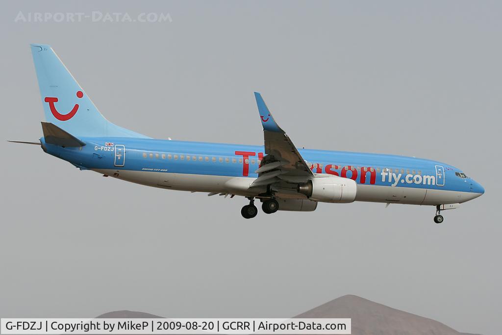 G-FDZJ, 2007 Boeing 737-8K5 C/N 34690, Late final to Runway 03.