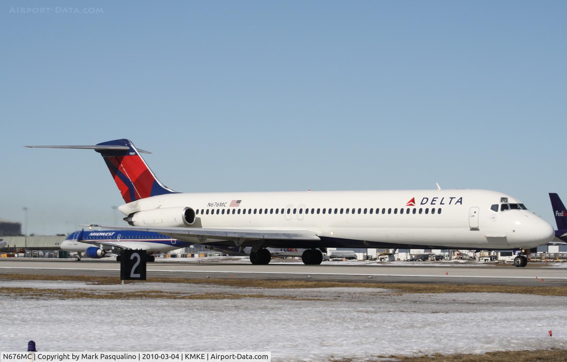 N676MC, 1975 Douglas DC-9-51 C/N 47652, DC-9-51