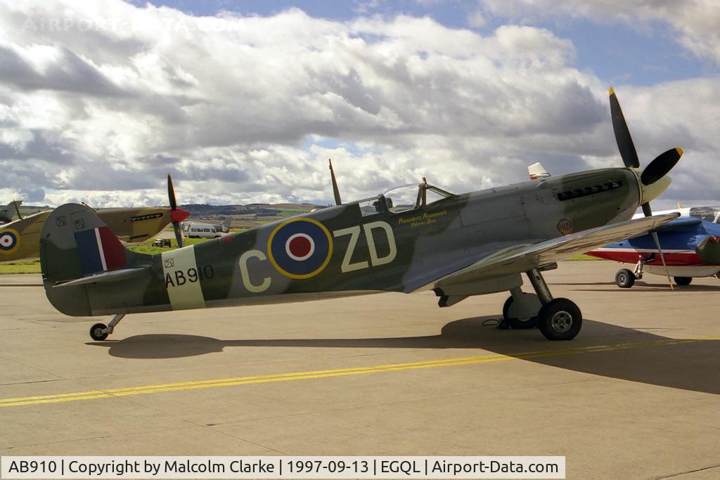 AB910, Supermarine 349 Spitfire LF.Vb C/N CBAF.1061, Supermarine 349 Spitfire LF5B. In the colours of 222(Natal) Sqn in which it first served. Flown by the Battle of Britain Memorial Flight at RAF Leuchar's Battle of Britain Air Show in 1997.