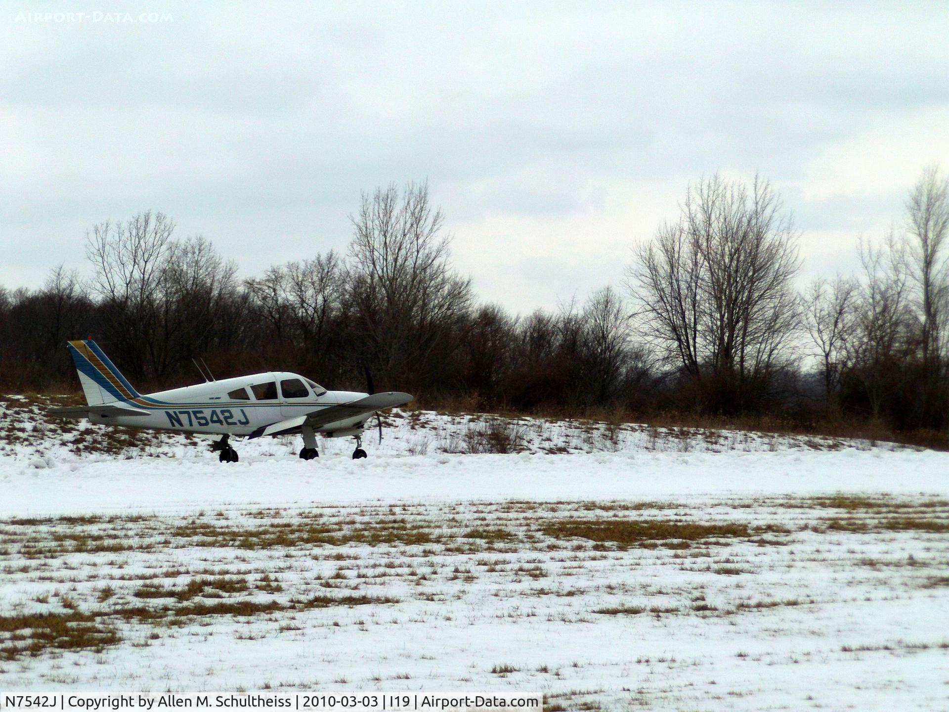 N7542J, 1968 Piper PA-28R-180 Cherokee Arrow C/N 28R-30915, 1968 PA-28R-180 Arrow