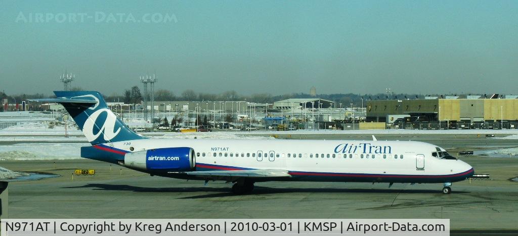 N971AT, 2001 Boeing 717-200 C/N 55032, The plane taking me to ATL.