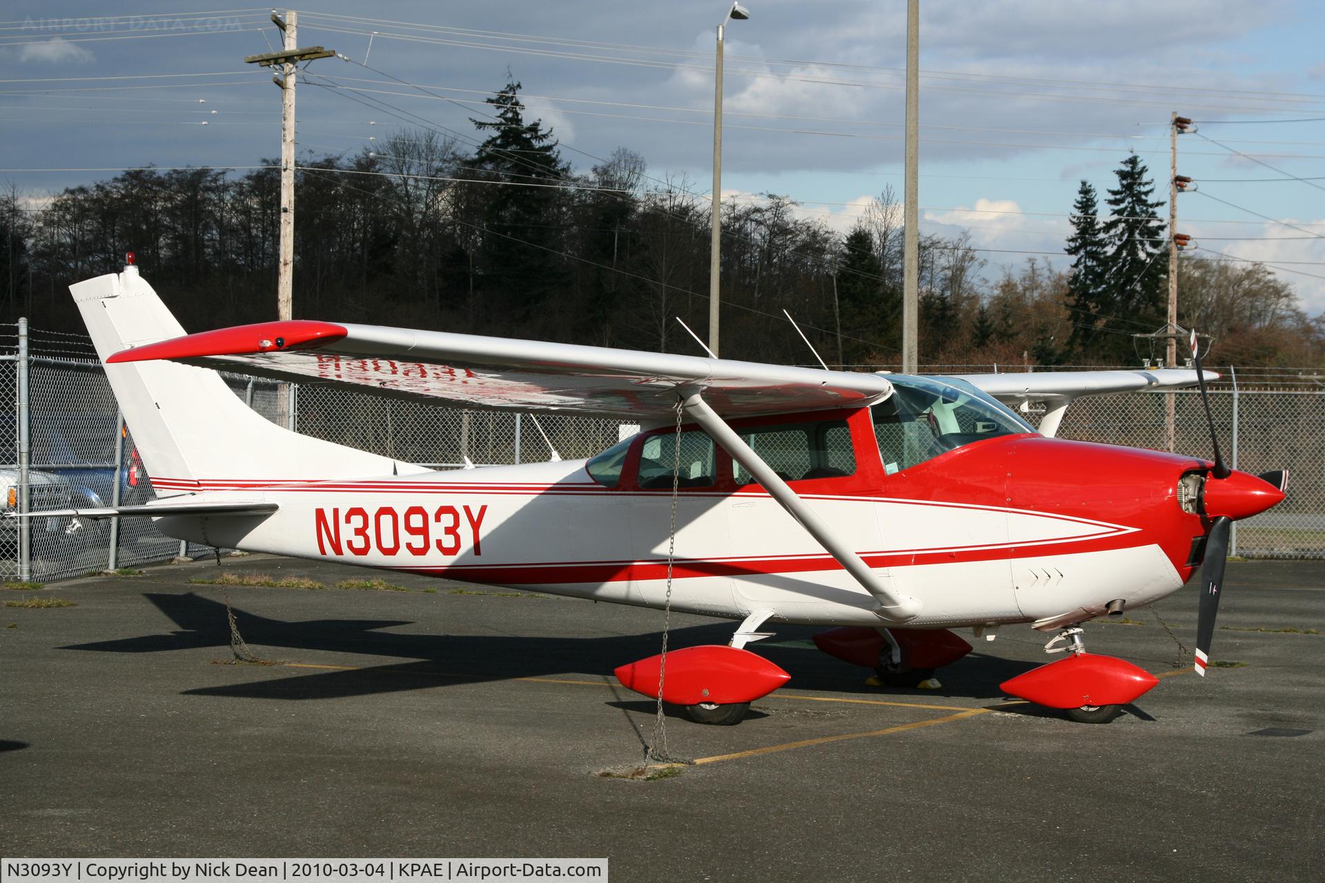 N3093Y, 1962 Cessna 182E Skylane C/N 18254093, KPAE