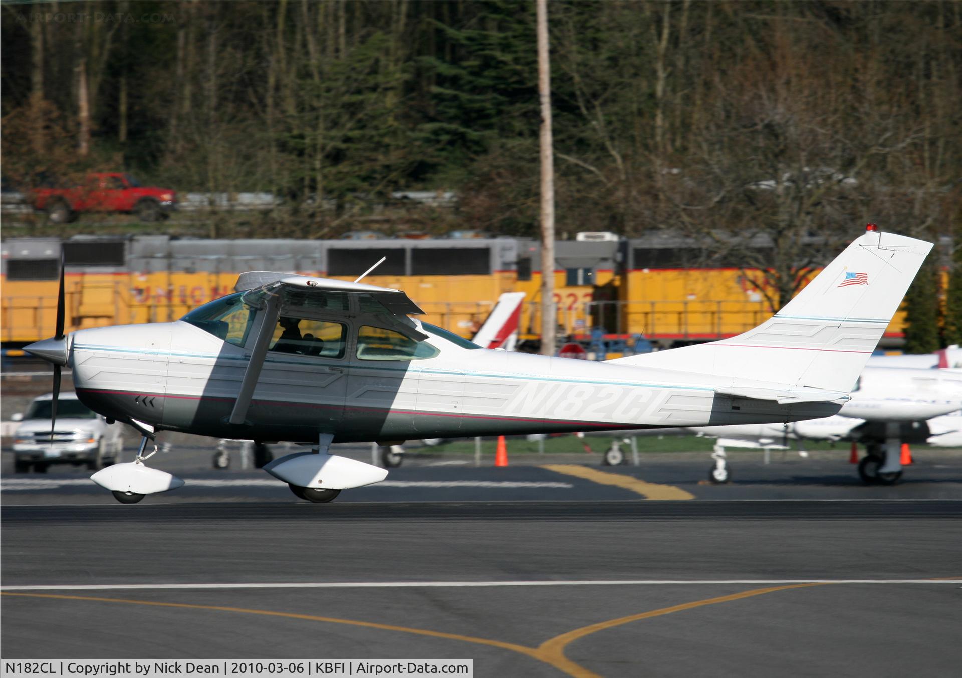 N182CL, 1966 Cessna 182J Skylane C/N 18257001, KBFI