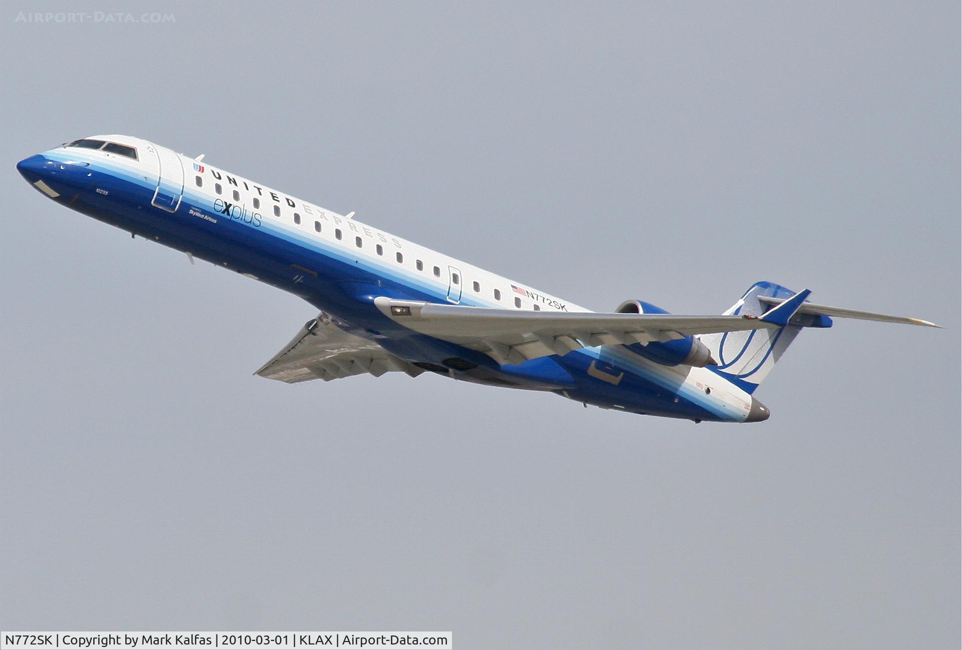 N772SK, 2005 Bombardier CRJ-702 (CL-600-2C10) Regional Jet C/N 10235, SkyWest Bombardier CL-600-2C10,  N772SK, SKW6118 departing 25R KLAX for KASE.