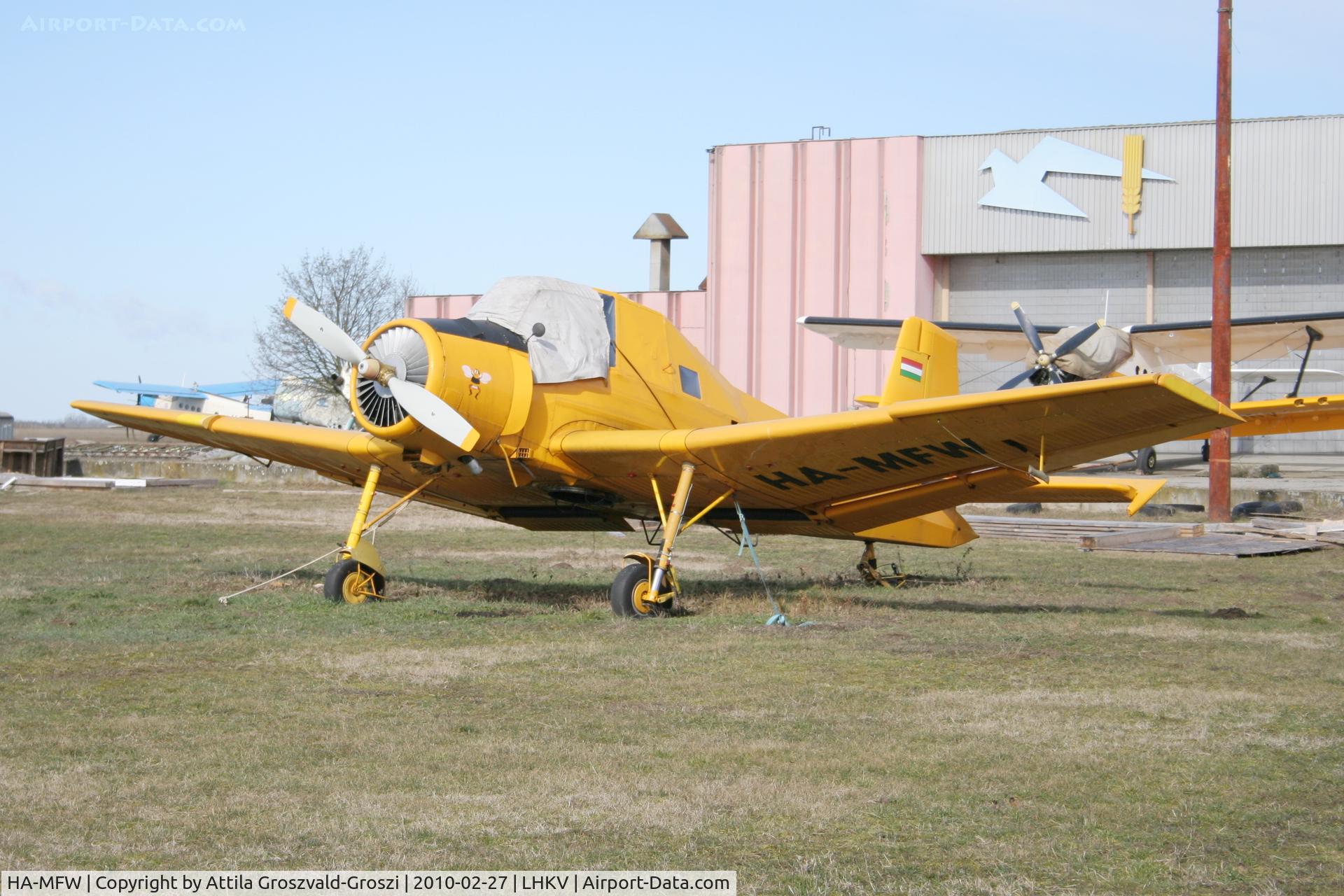 HA-MFW, 1975 Let Z-37A Cmelak C/N 21-19, Hungary-Kaposújlak airport.
