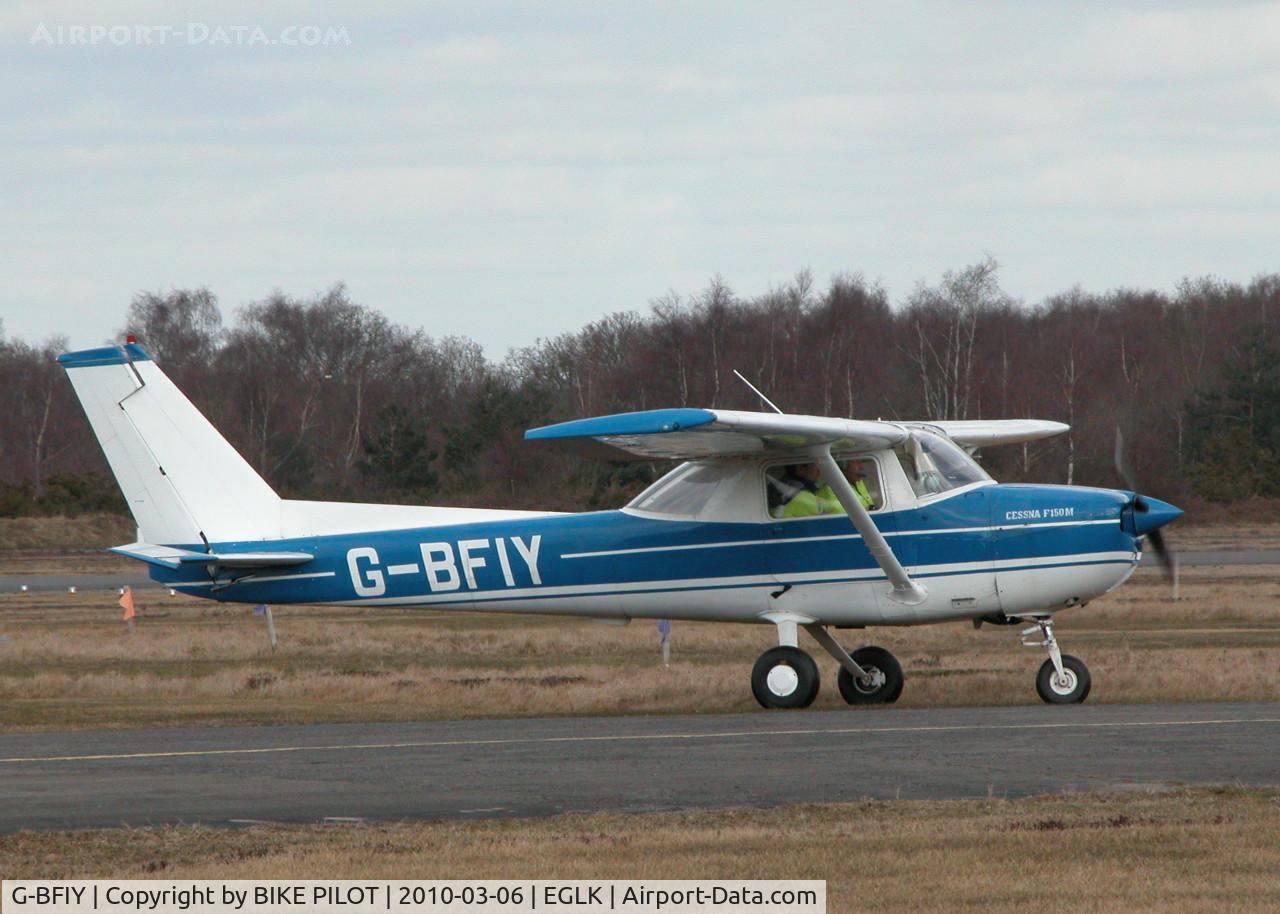 G-BFIY, 1977 Reims F150M C/N 1381, RESIDENT A/C