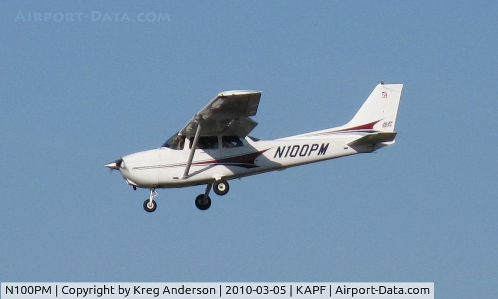 N100PM, 2004 Cessna 172S Skyhawk SP C/N 172S9599, Arriving on runway 32
